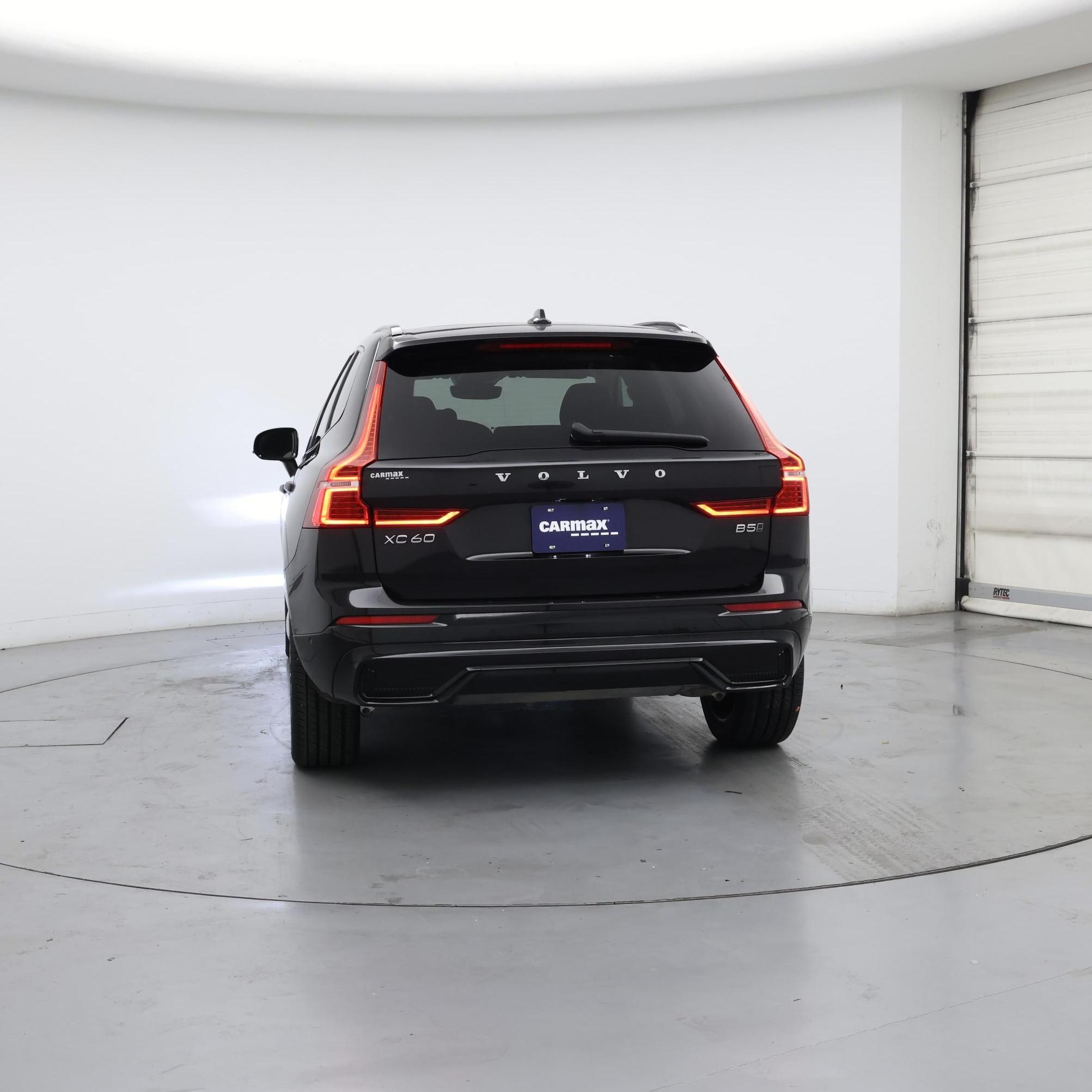 Thumbnail: 2023 Volvo XC60 - 6