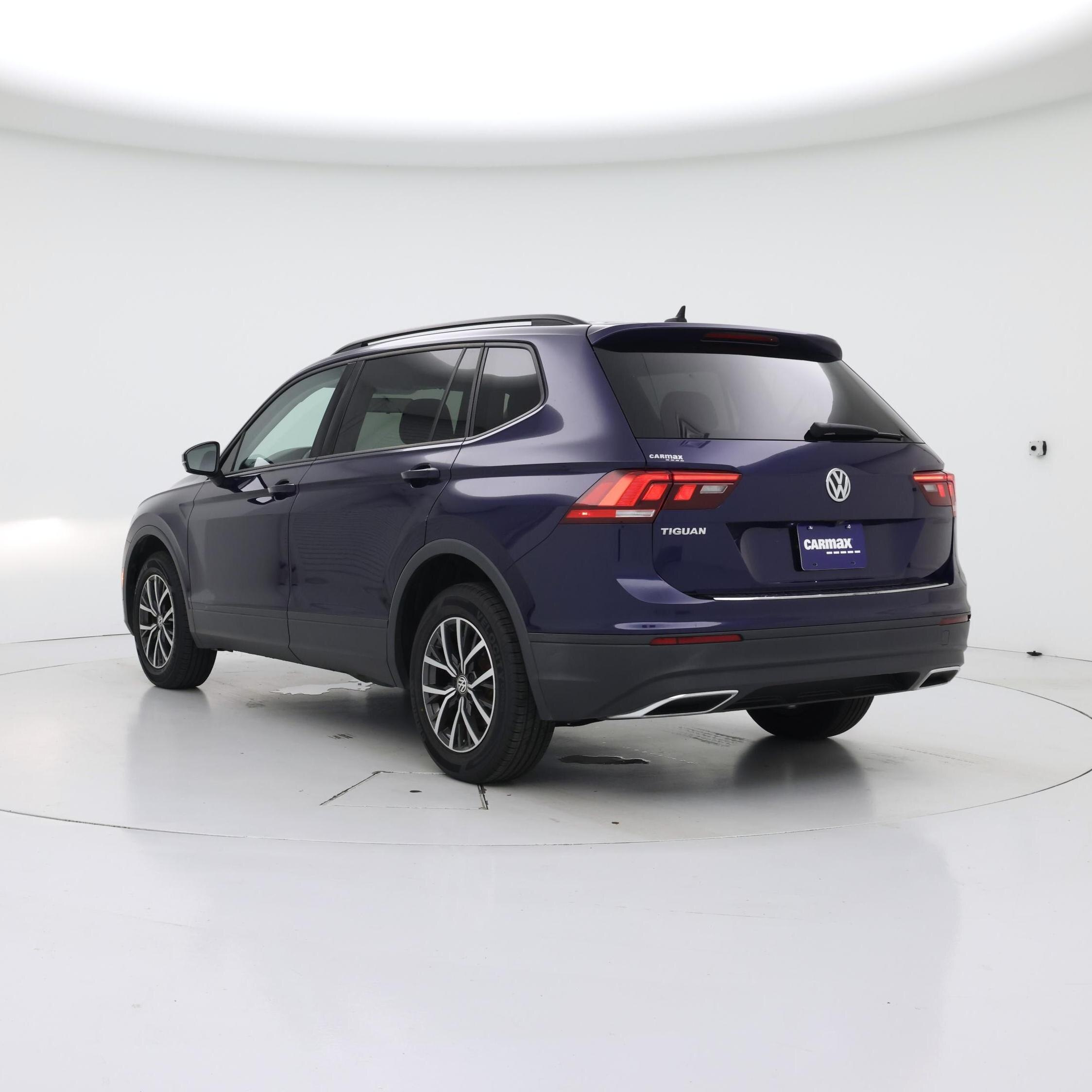 Thumbnail: 2021 Volkswagen Tiguan - 2