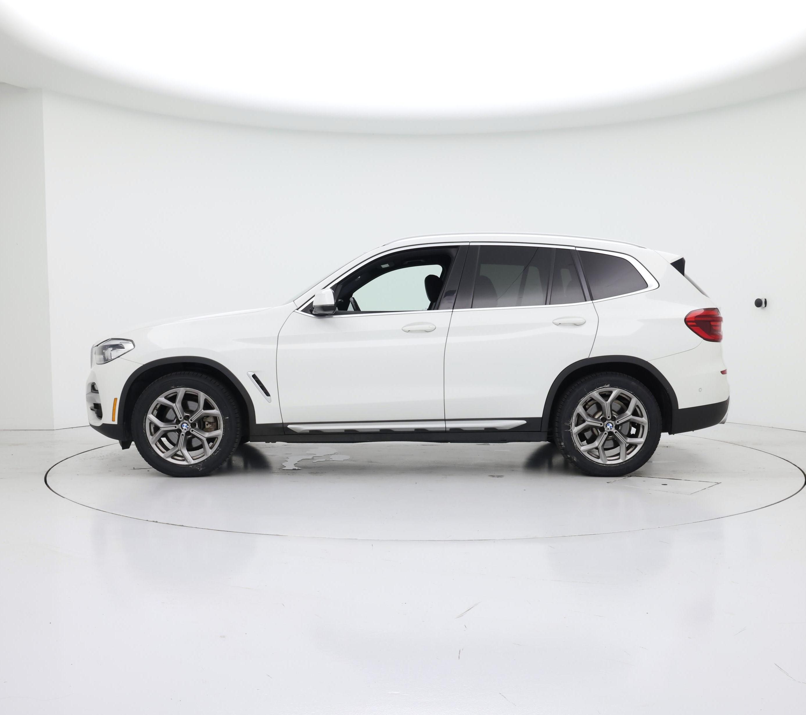 Thumbnail: 2021 BMW X3 - 3