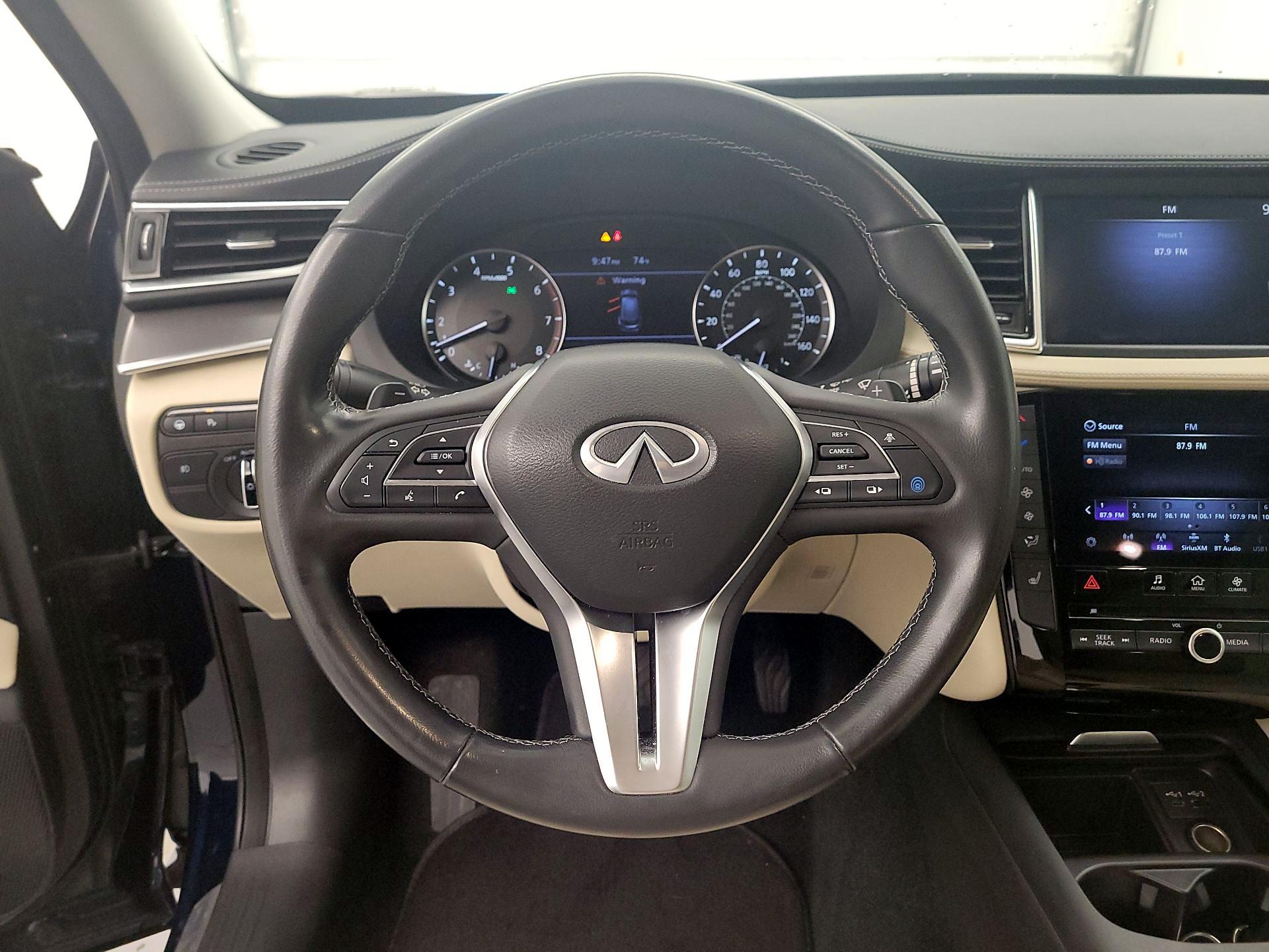 Thumbnail: 2022 INFINITI QX50 - 10