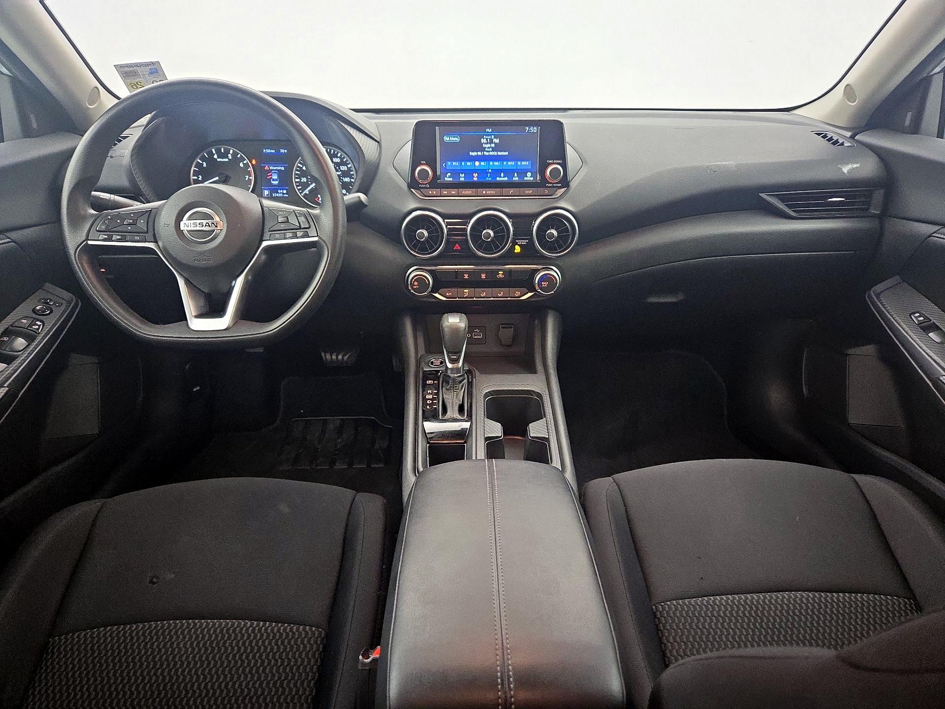 Thumbnail: 2022 Nissan Sentra - 9