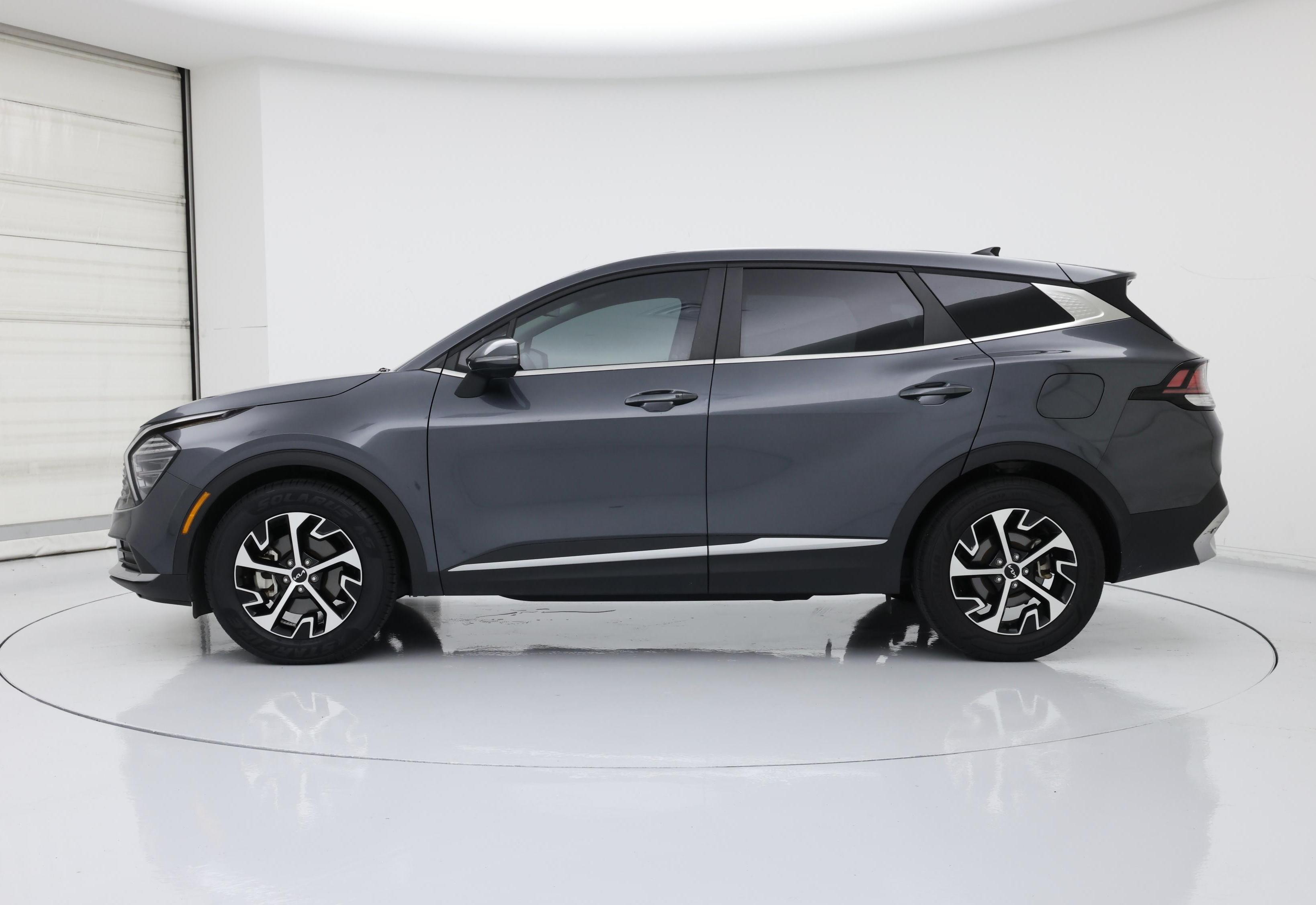 Thumbnail: 2024 Kia Sportage - 3