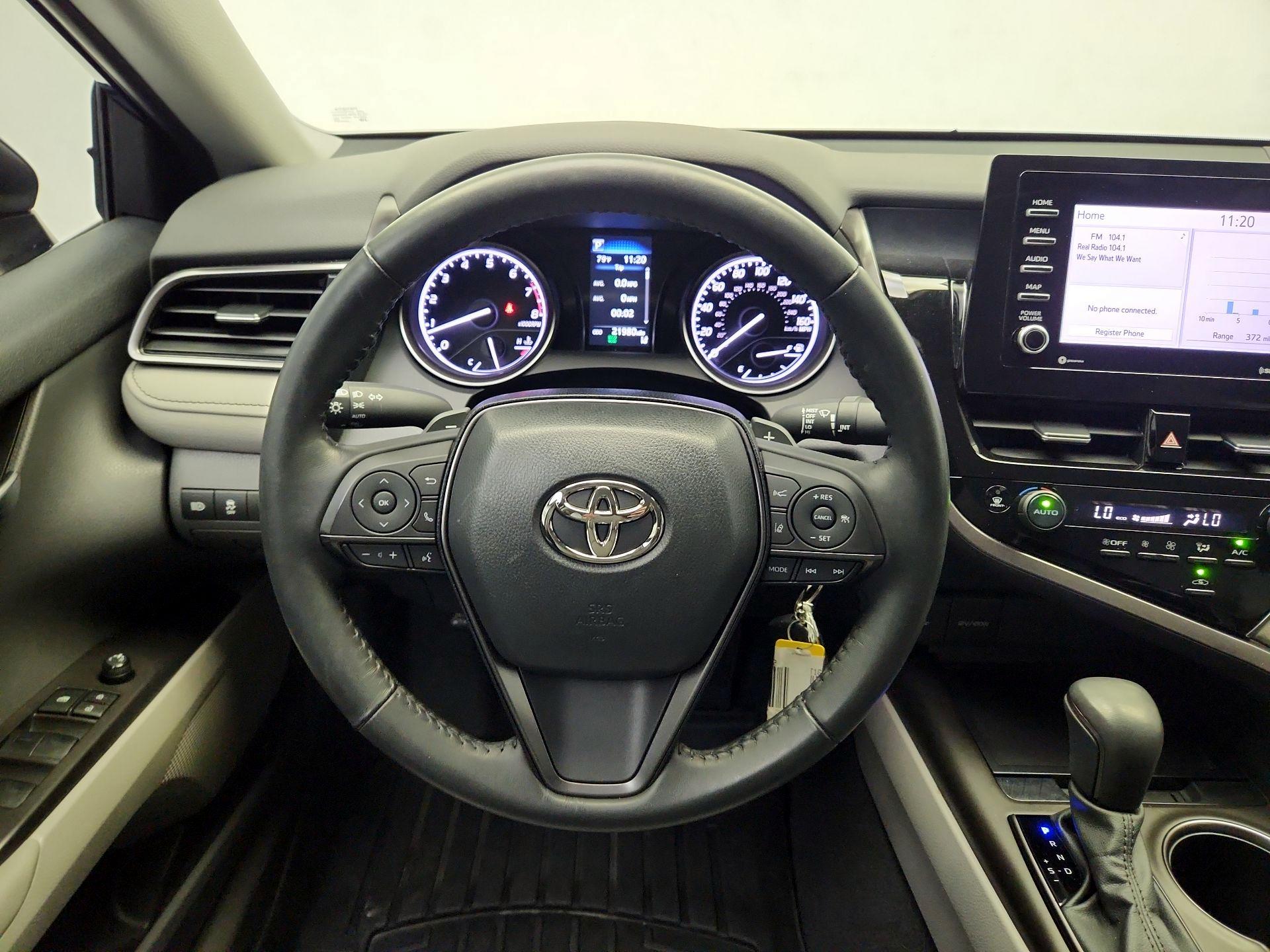 Thumbnail: 2023 Toyota Camry - 10