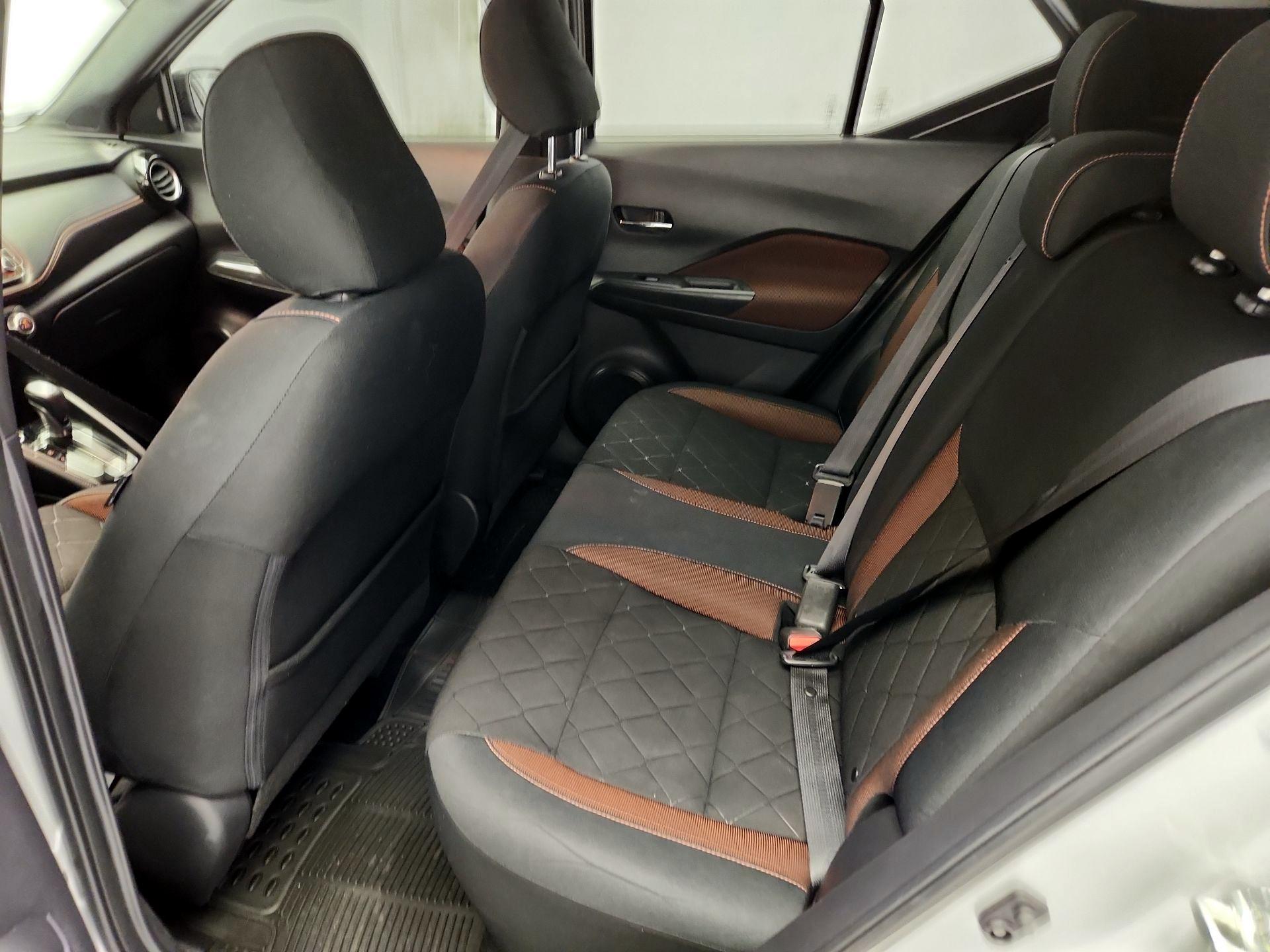 Thumbnail: 2019 Nissan Kicks - 19