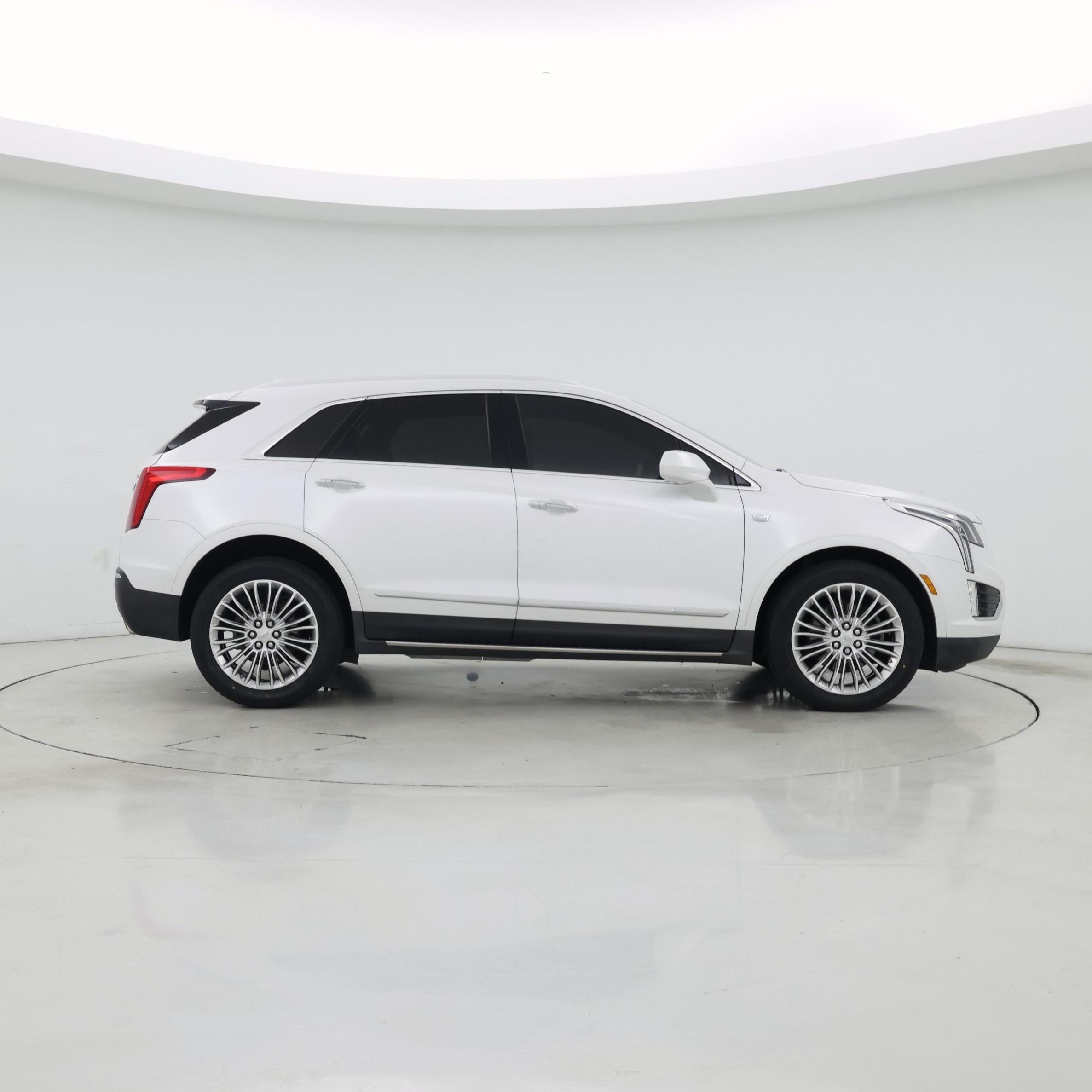 Thumbnail: 2018 Cadillac XT5 - 7