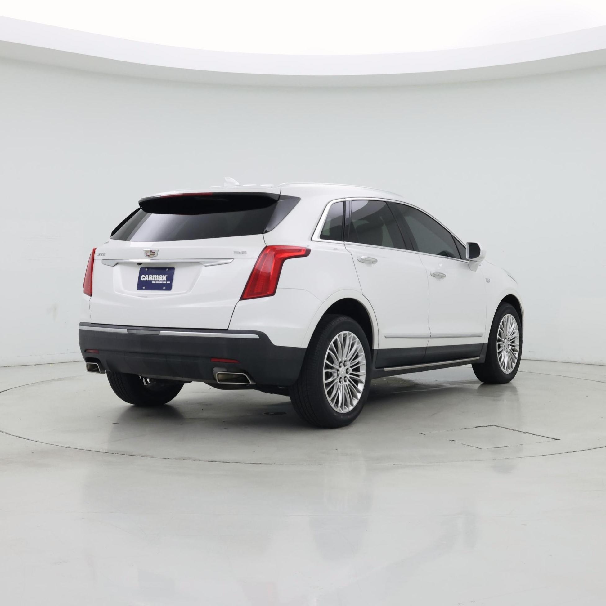 Thumbnail: 2018 Cadillac XT5 - 8
