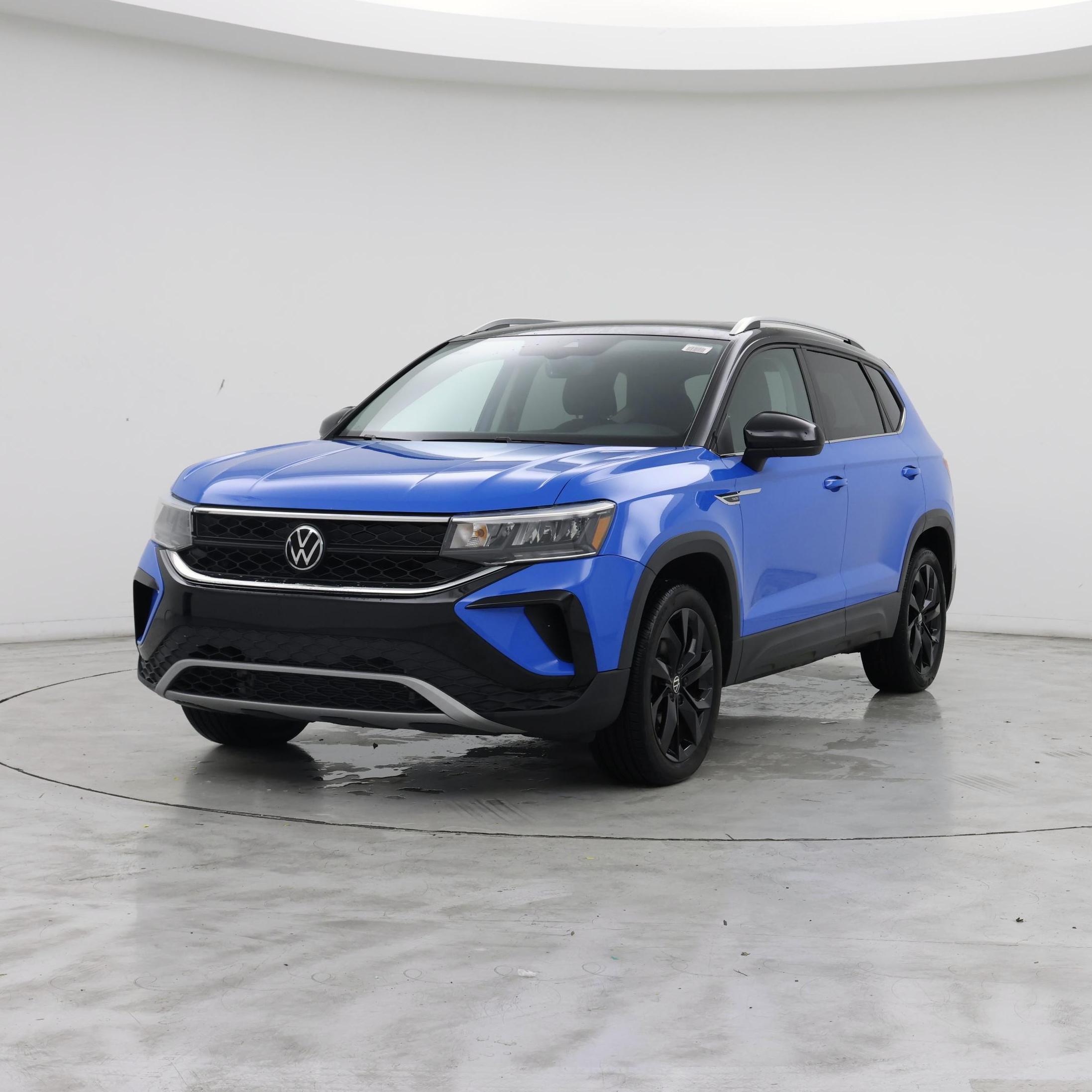 Thumbnail: 2023 Volkswagen Taos - 4
