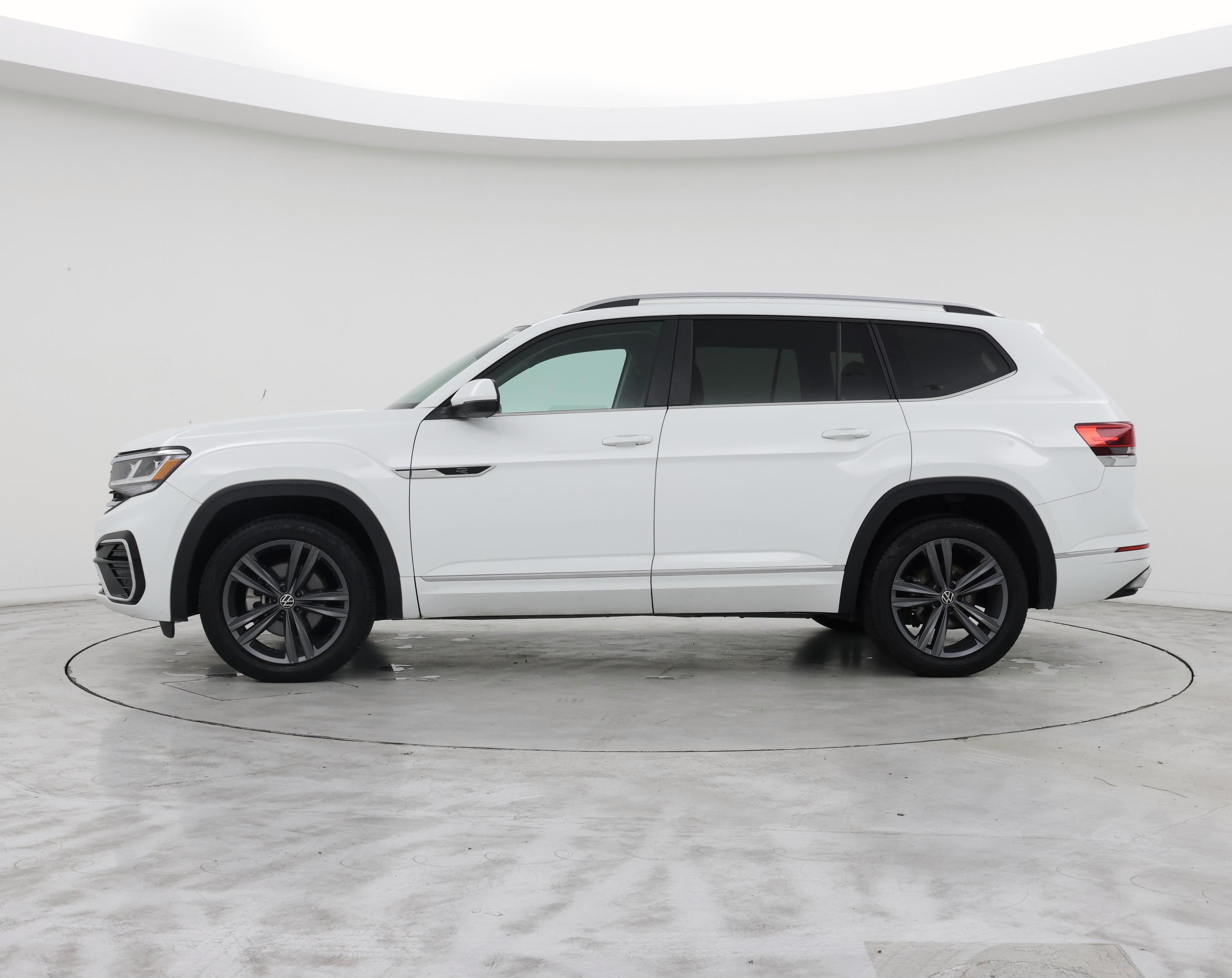 Thumbnail: 2022 Volkswagen Atlas - 3
