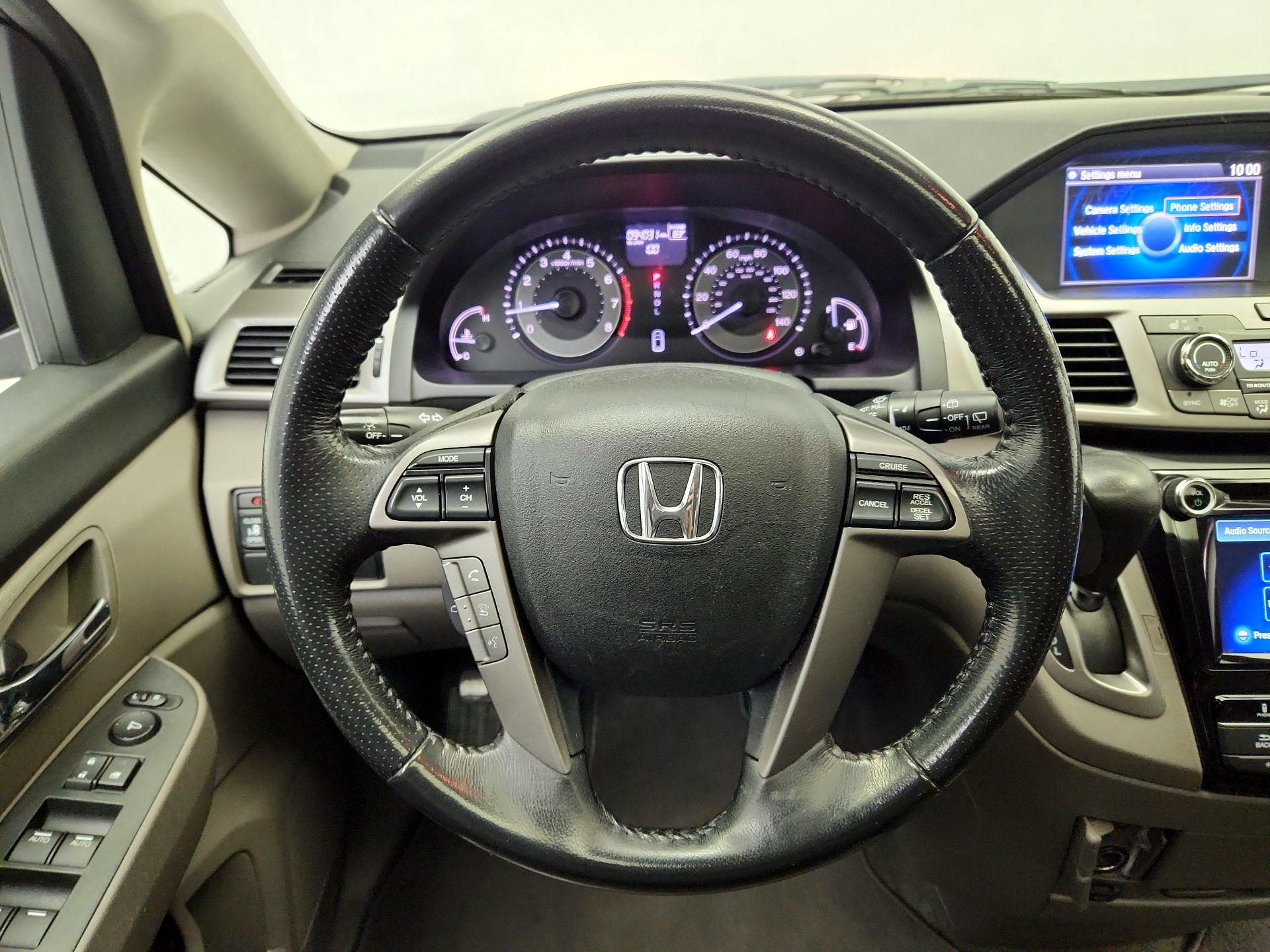 Thumbnail: 2016 Honda Odyssey - 10