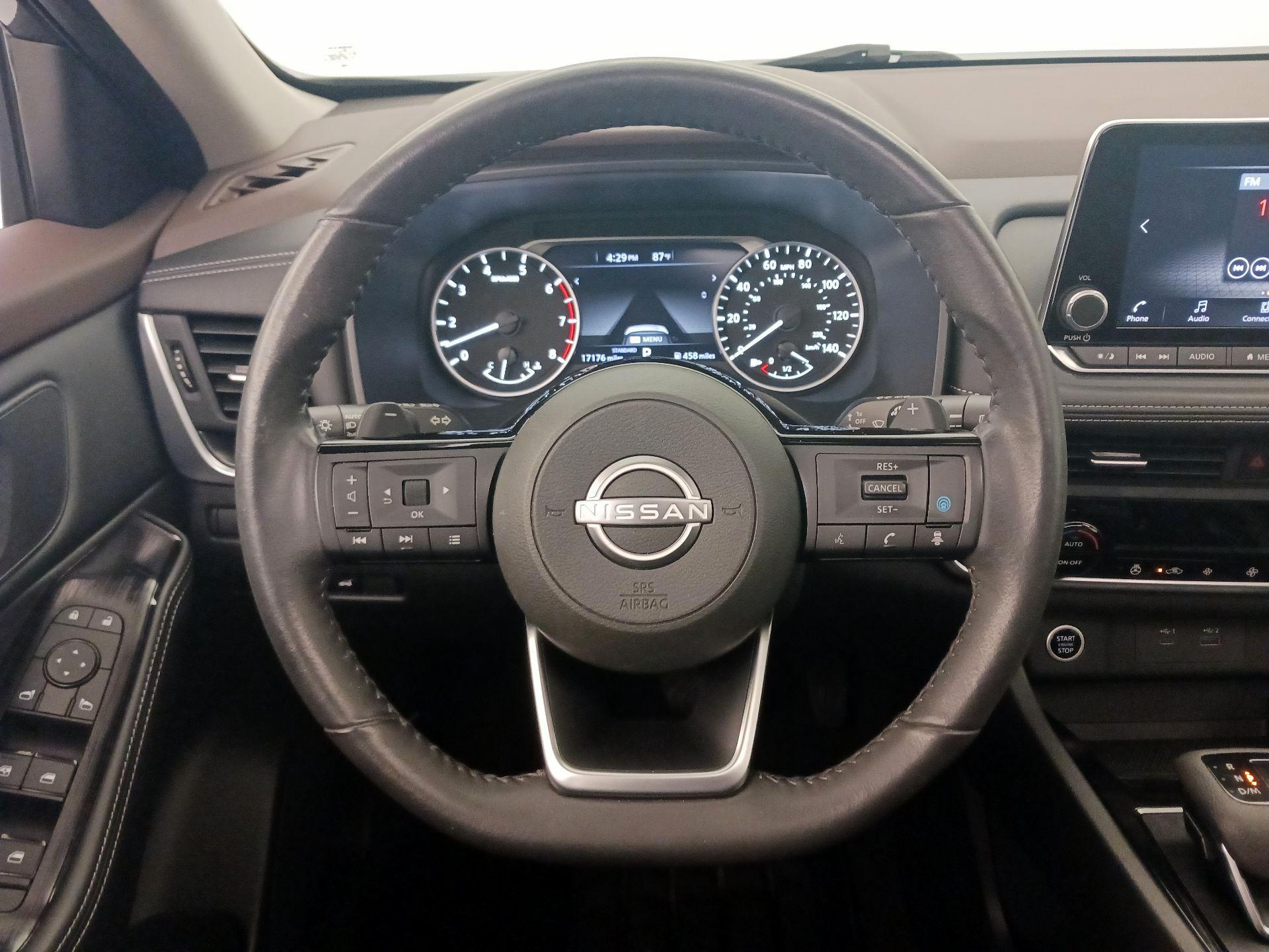 Thumbnail: 2023 Nissan Rogue - 10