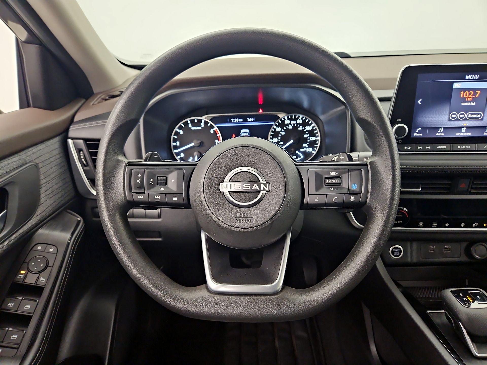 Thumbnail: 2023 Nissan Rogue - 10