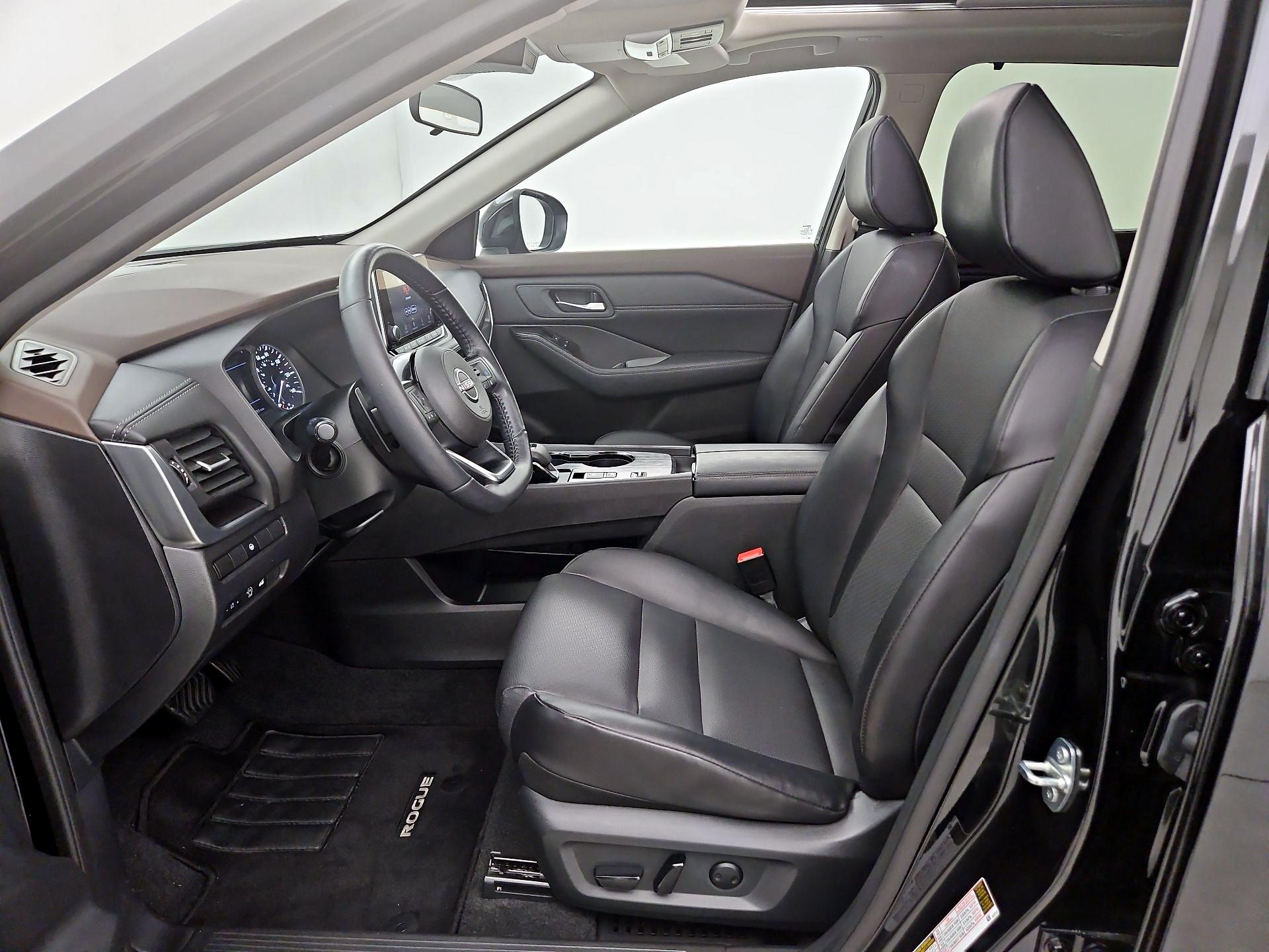 Thumbnail: 2023 Nissan Rogue - 11