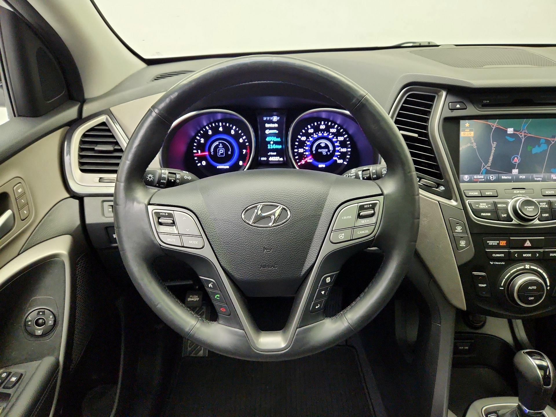 Thumbnail: 2014 Hyundai Santa Fe - 10