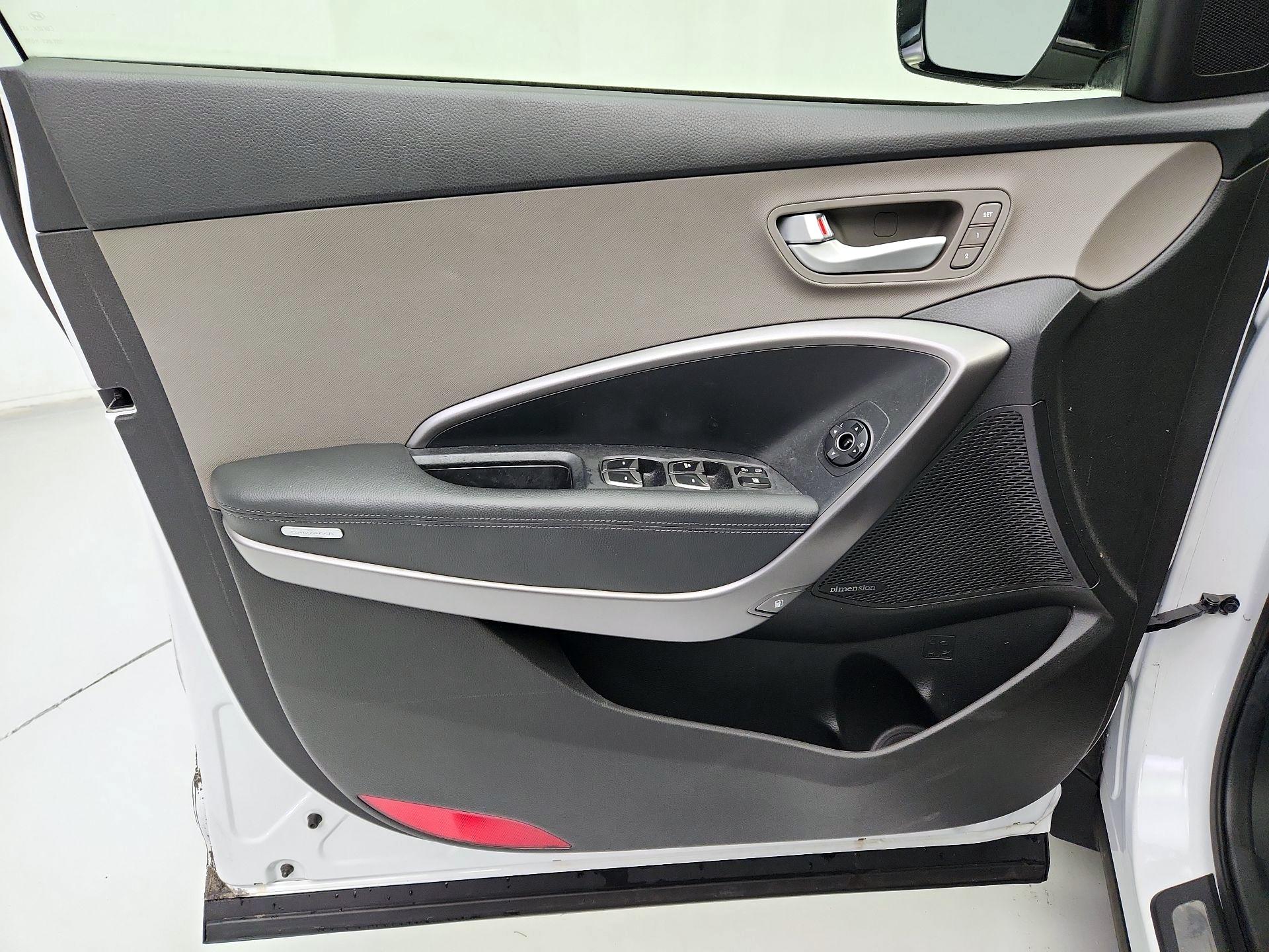 Thumbnail: 2014 Hyundai Santa Fe - 12