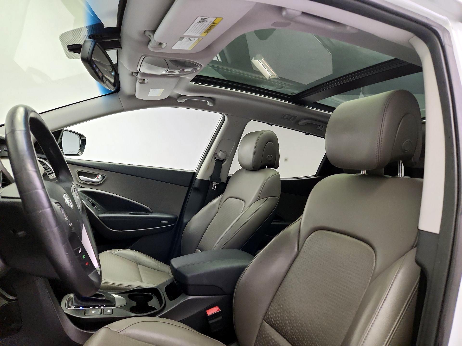 Thumbnail: 2014 Hyundai Santa Fe - 20