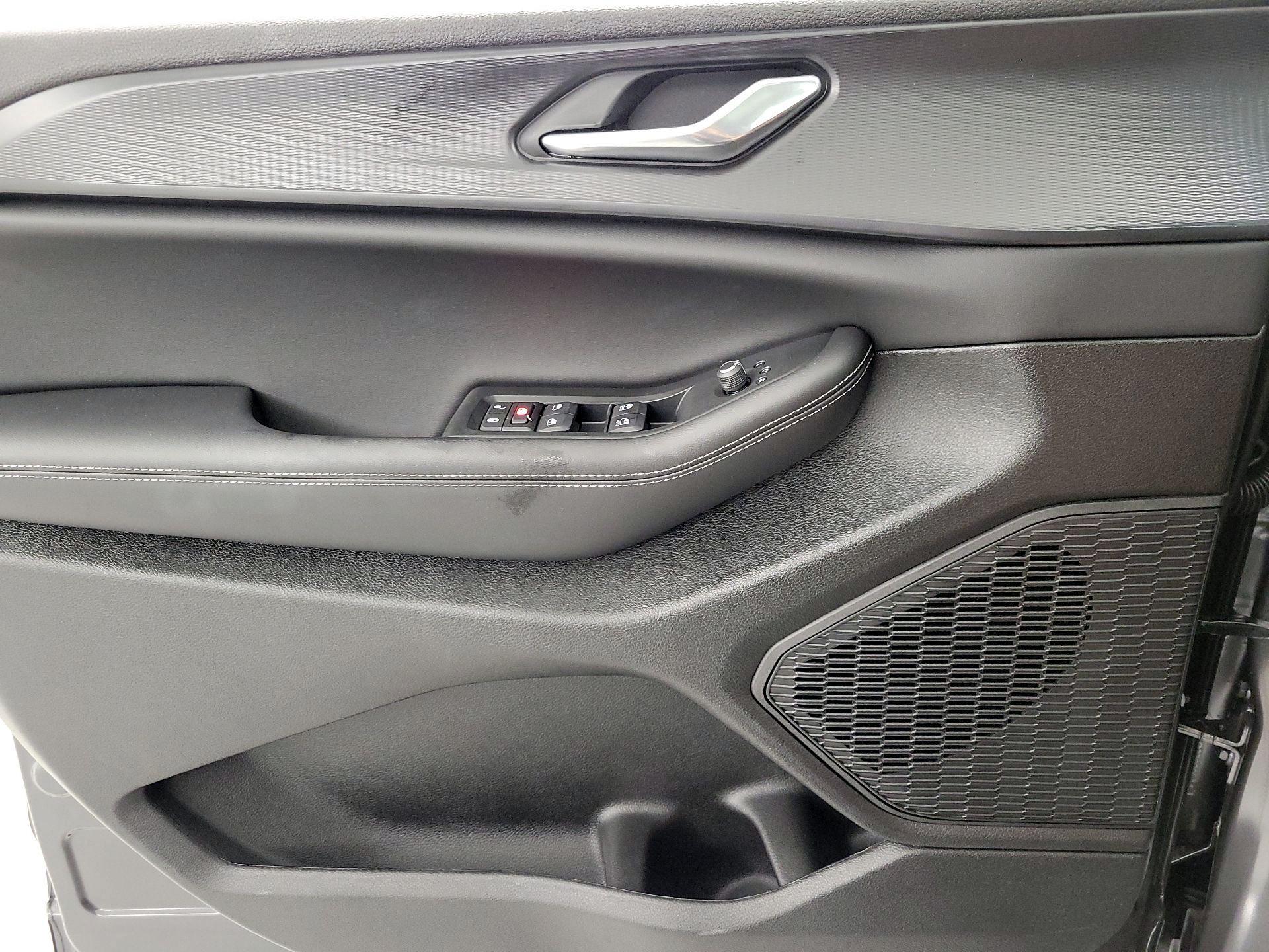 Thumbnail: 2025 Jeep Grand Cherokee - 12