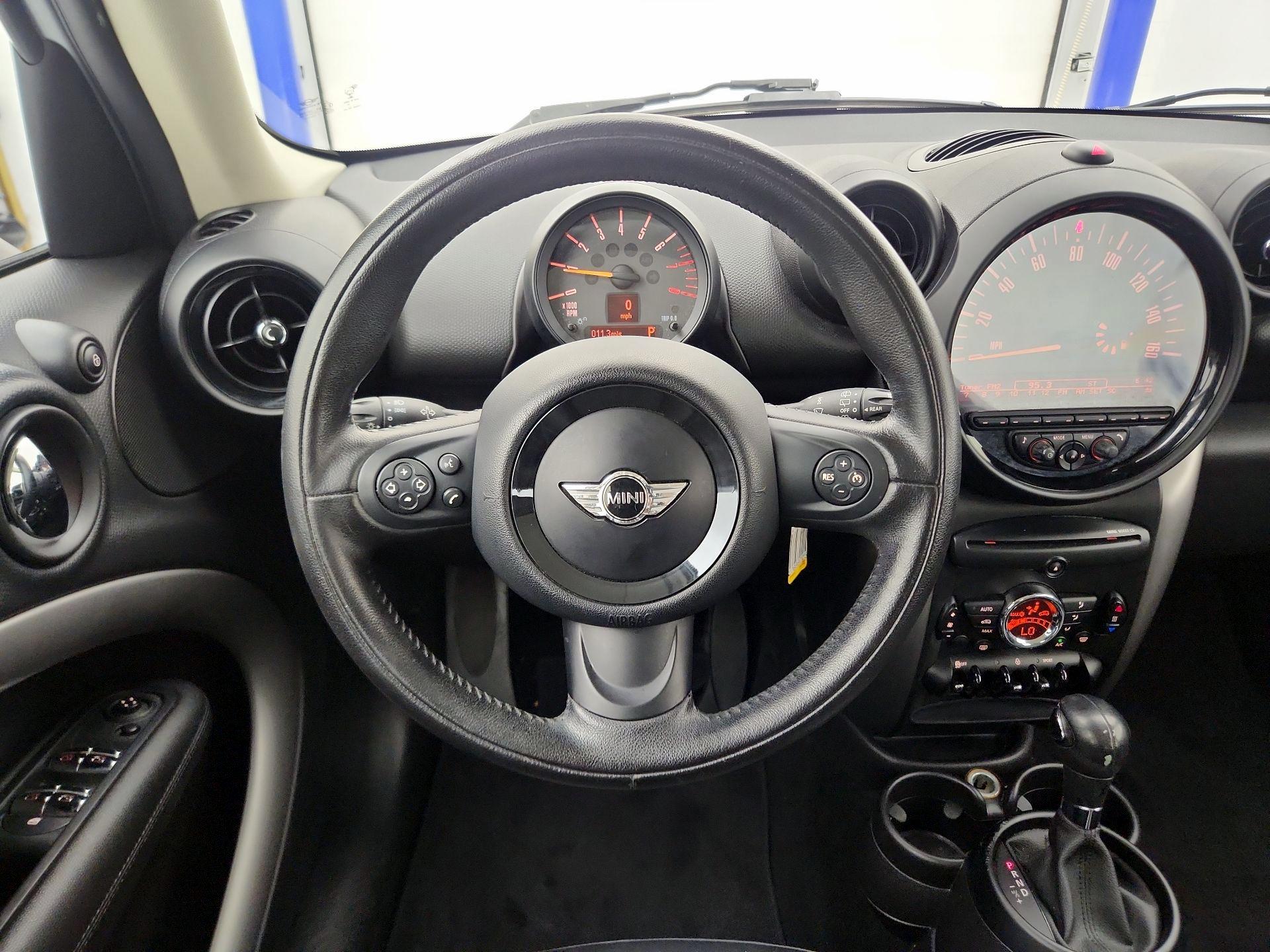 Thumbnail: 2016 MINI Cooper Countryman - 10