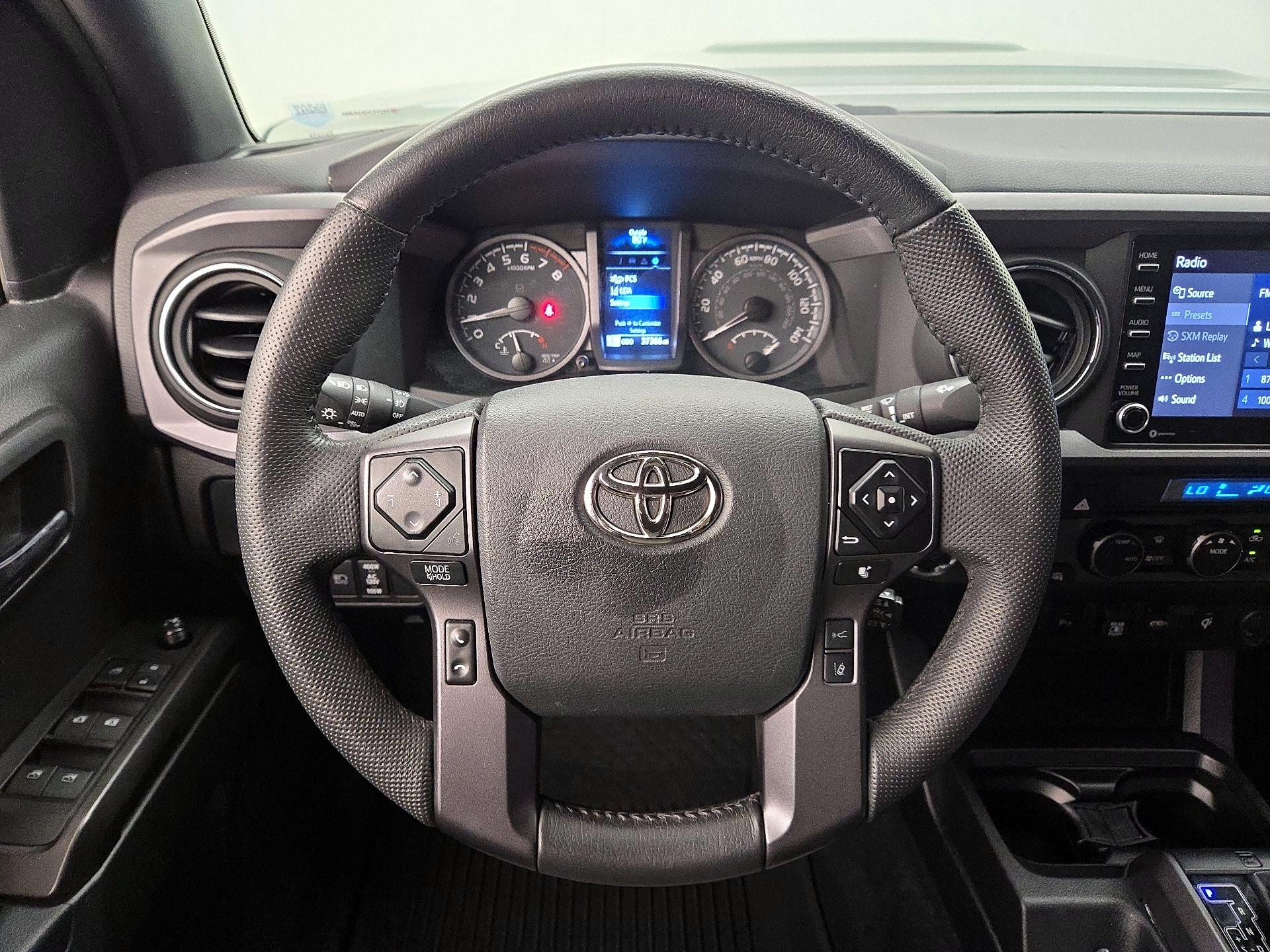 Thumbnail: 2022 Toyota Tacoma - 10