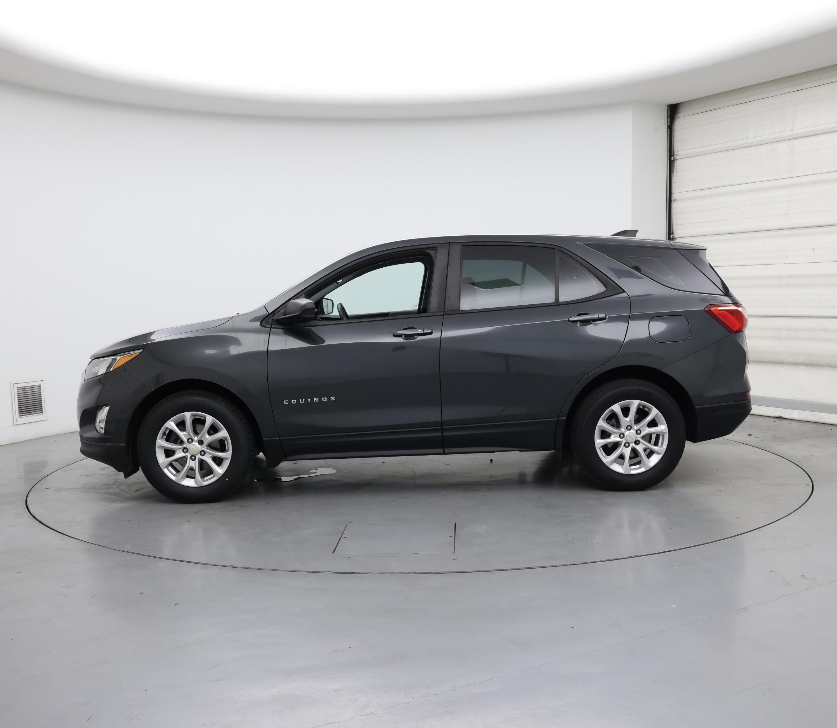 Thumbnail: 2020 Chevrolet Equinox - 3