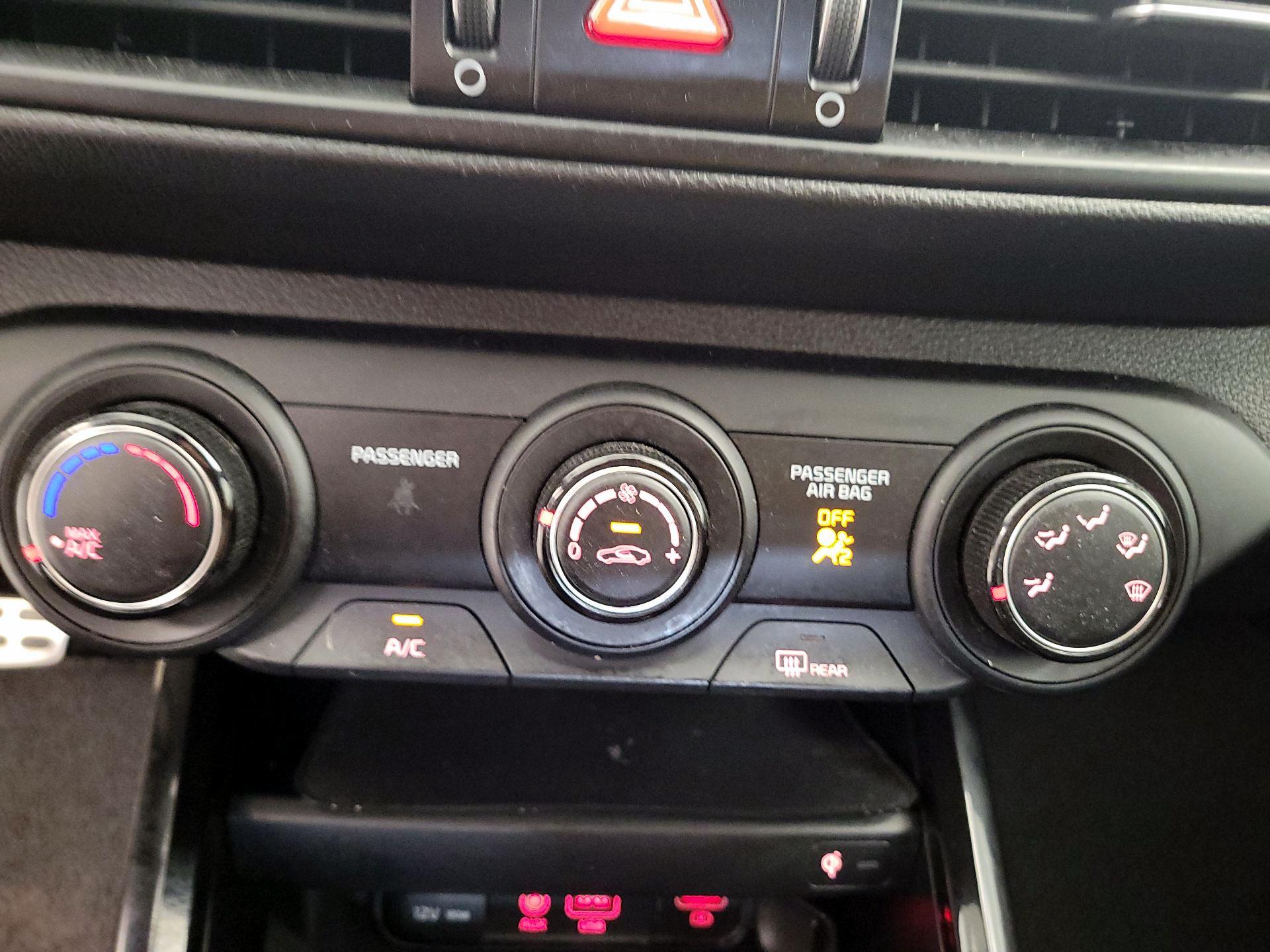 Thumbnail: 2021 Kia Forte - 14
