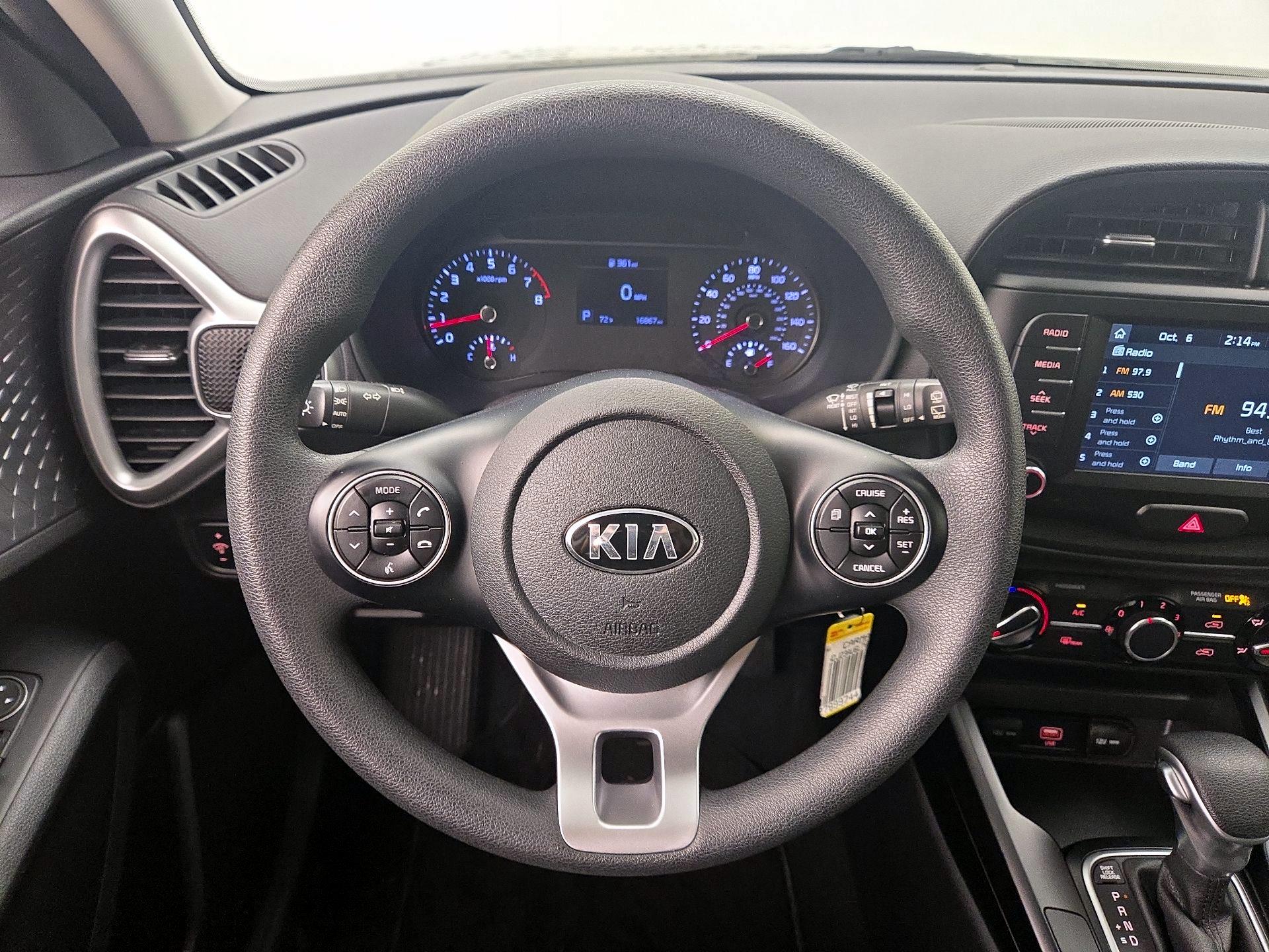 Thumbnail: 2020 Kia Soul - 10