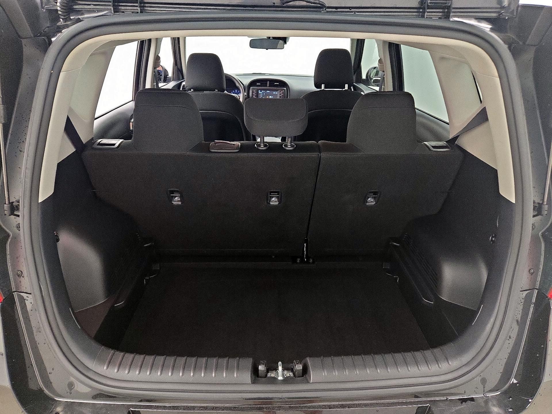 Thumbnail: 2020 Kia Soul - 20