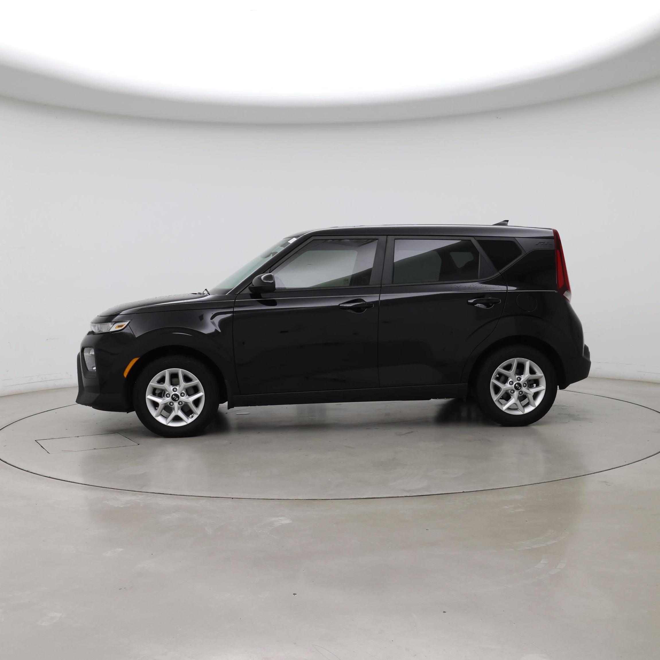 Thumbnail: 2020 Kia Soul - 3