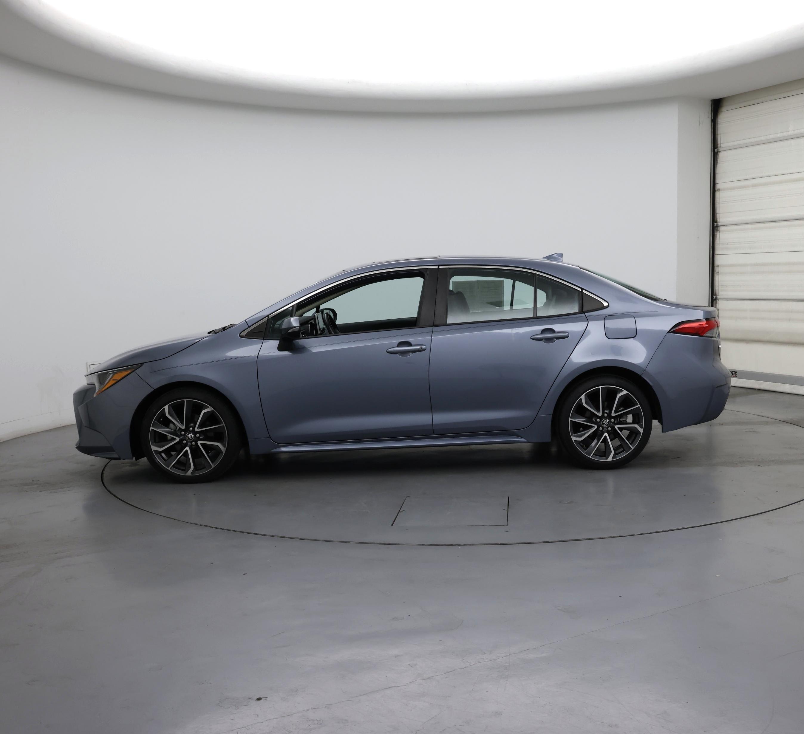 Thumbnail: 2022 Toyota Corolla - 3