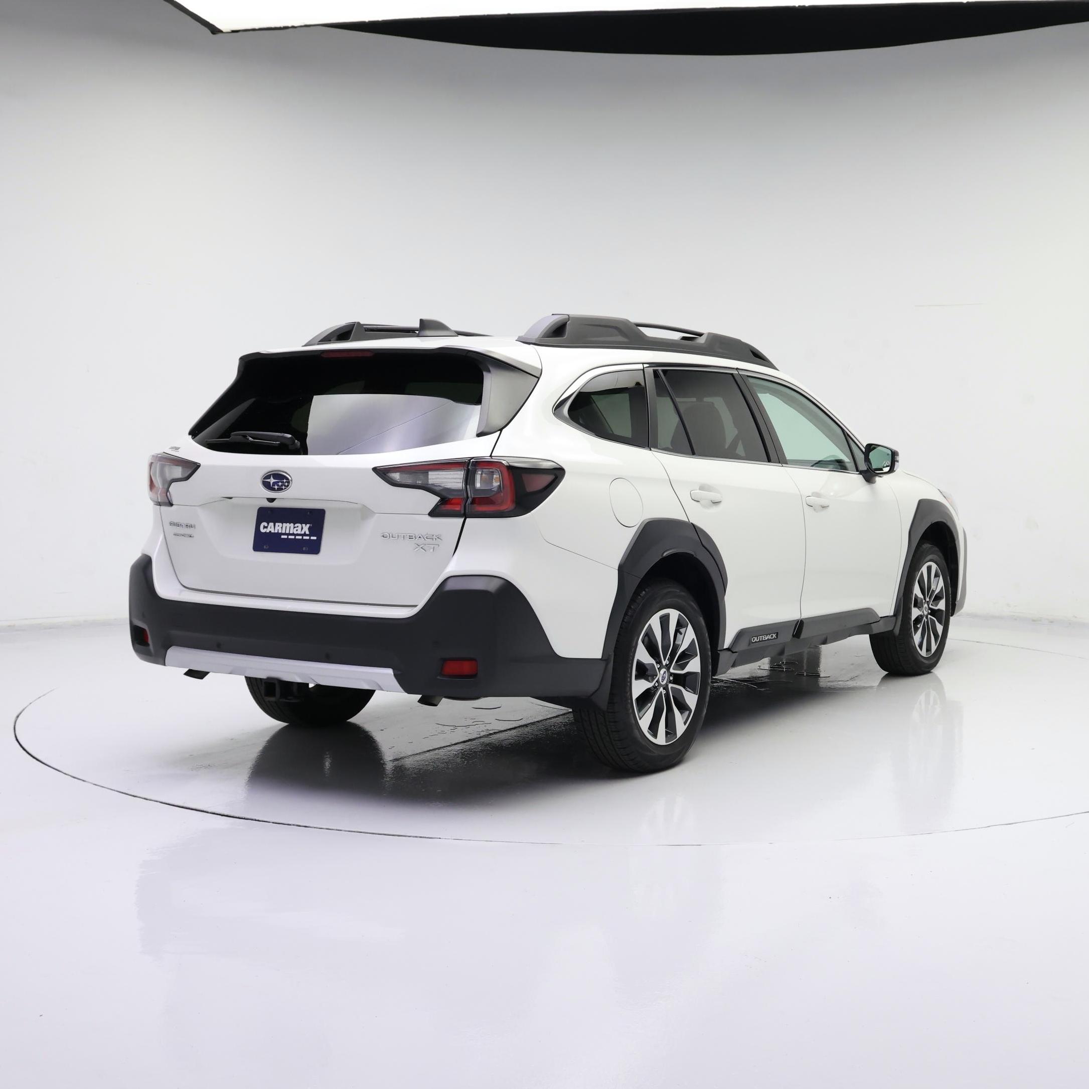 Thumbnail: 2023 Subaru Outback - 8