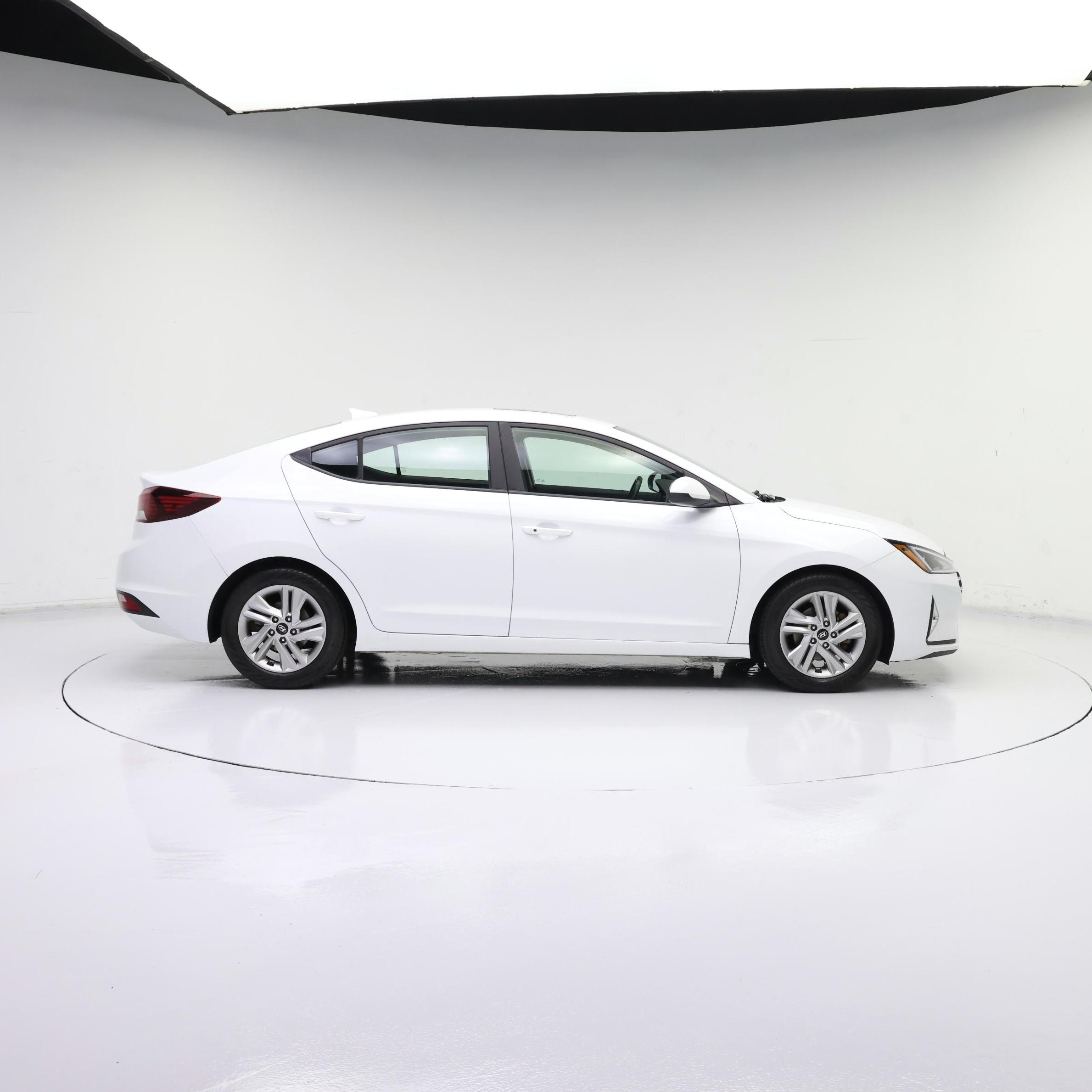 Thumbnail: 2020 Hyundai Elantra - 7