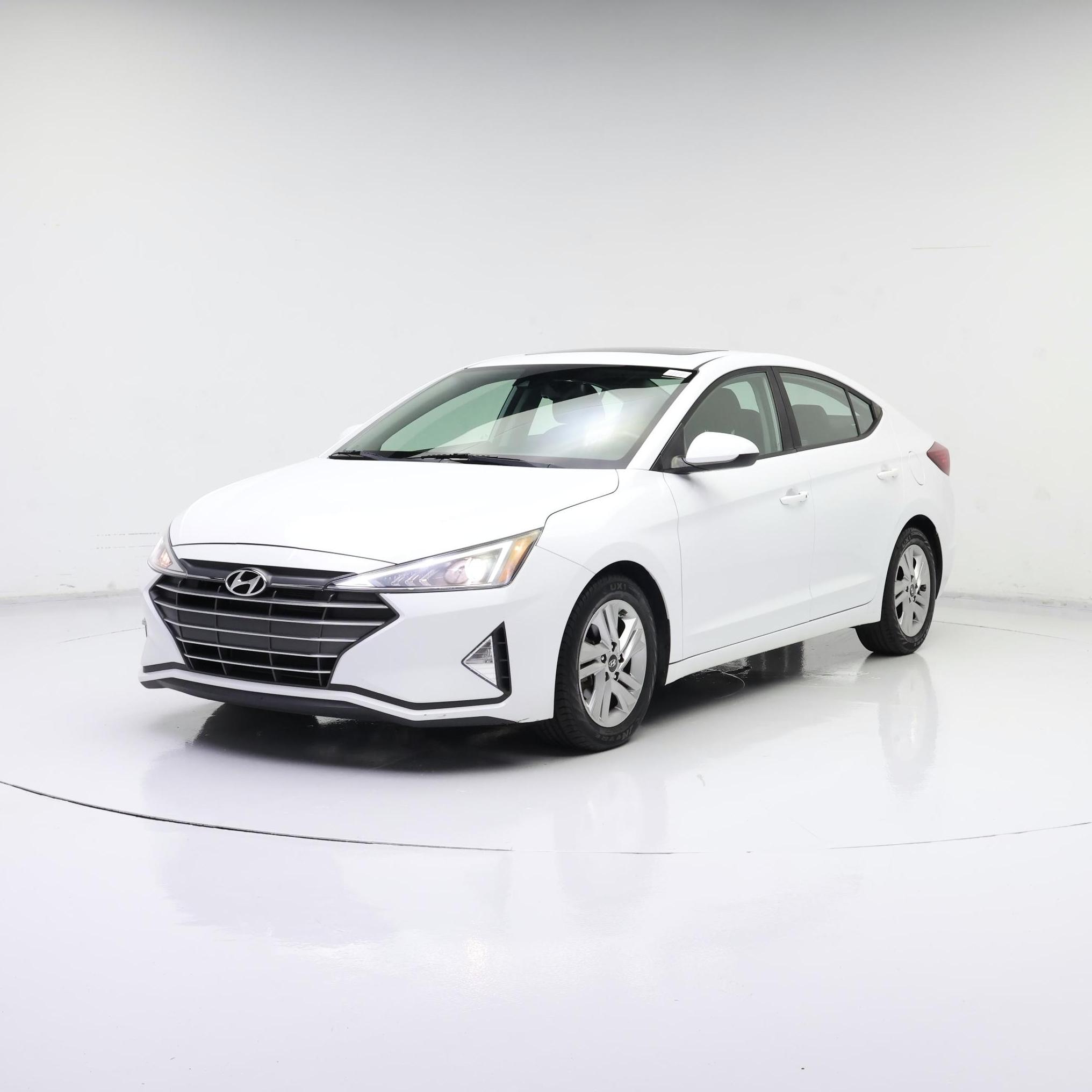 Thumbnail: 2020 Hyundai Elantra - 4