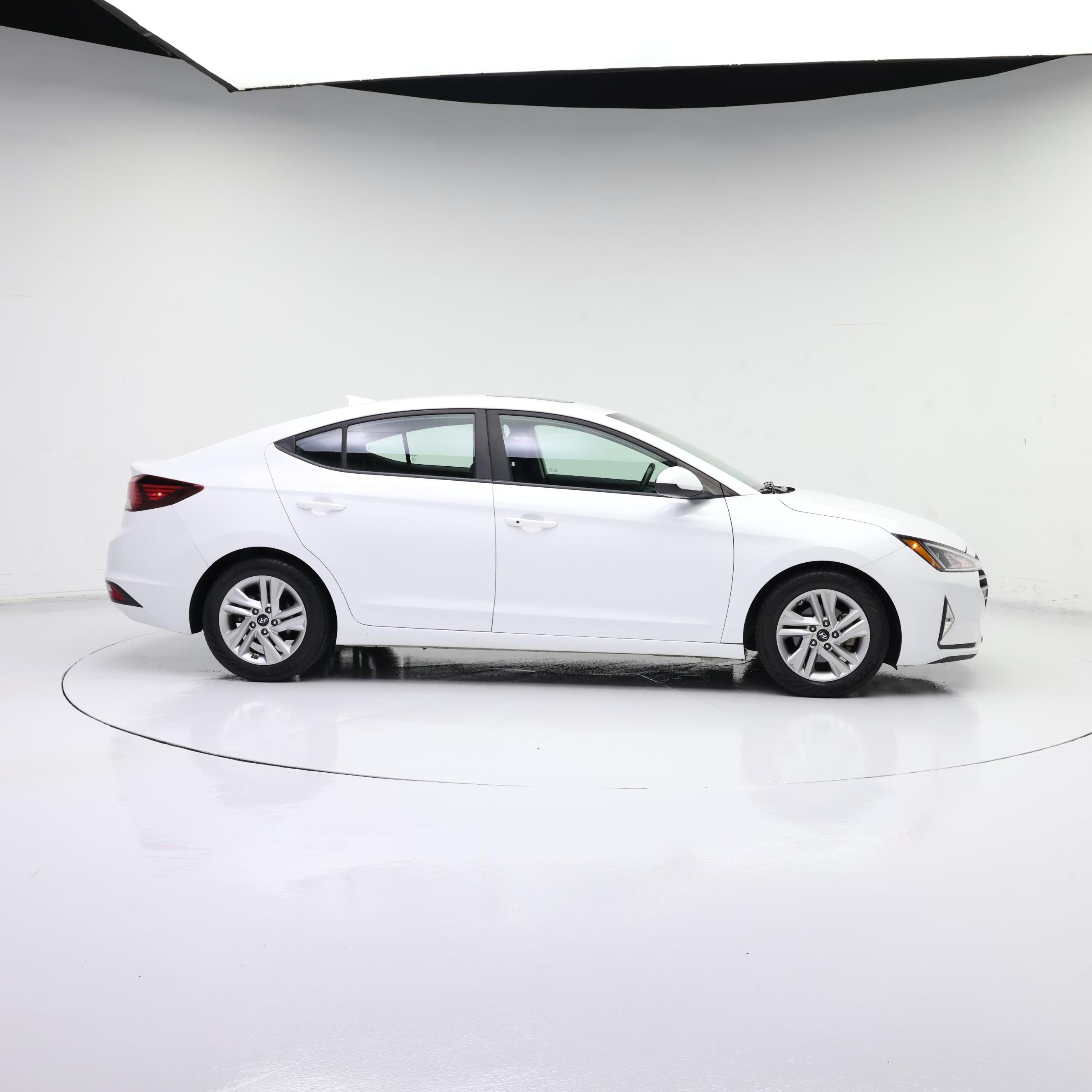 Thumbnail: 2020 Hyundai Elantra - 7