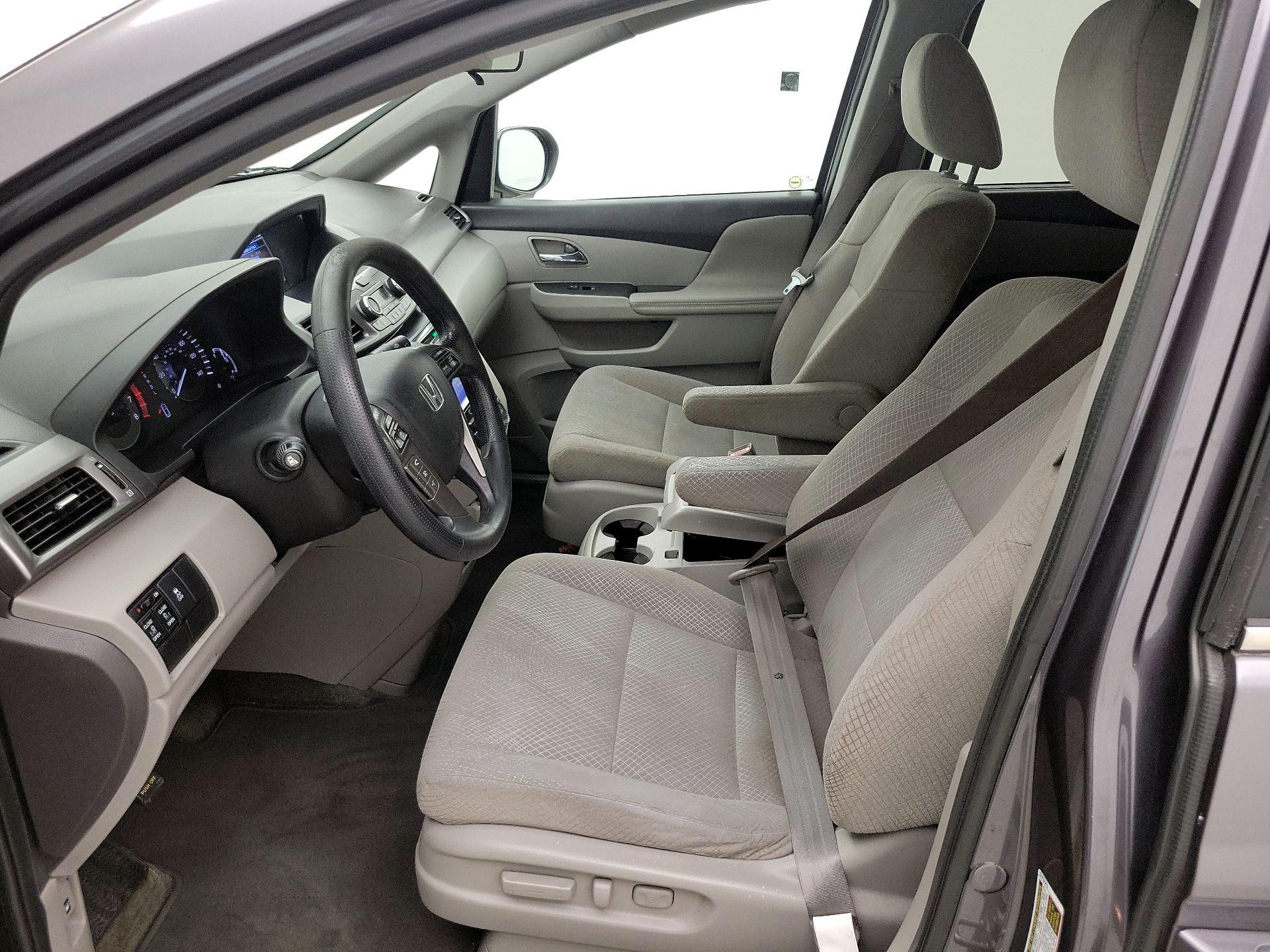 Thumbnail: 2015 Honda Odyssey - 11