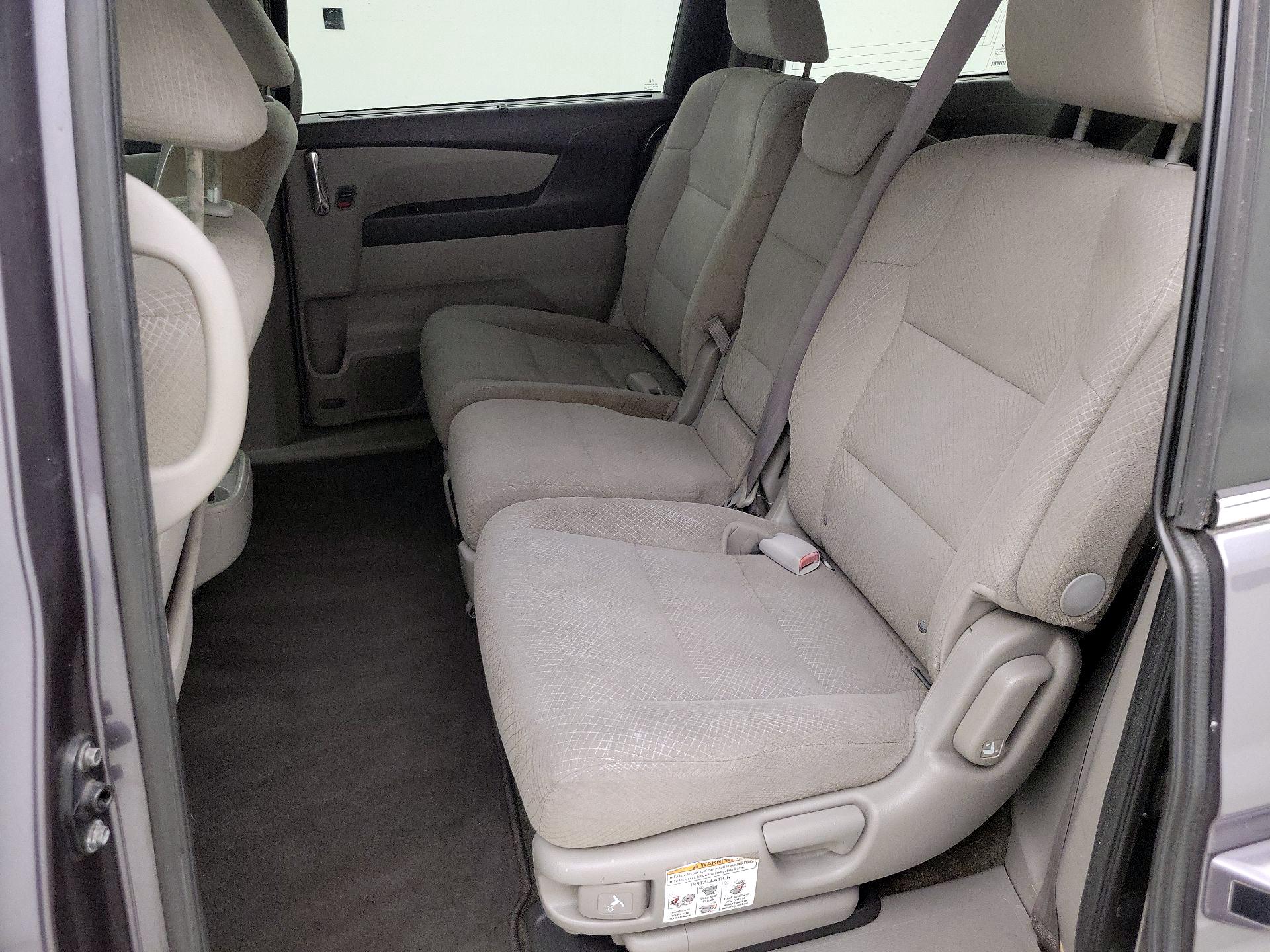 Thumbnail: 2015 Honda Odyssey - 19