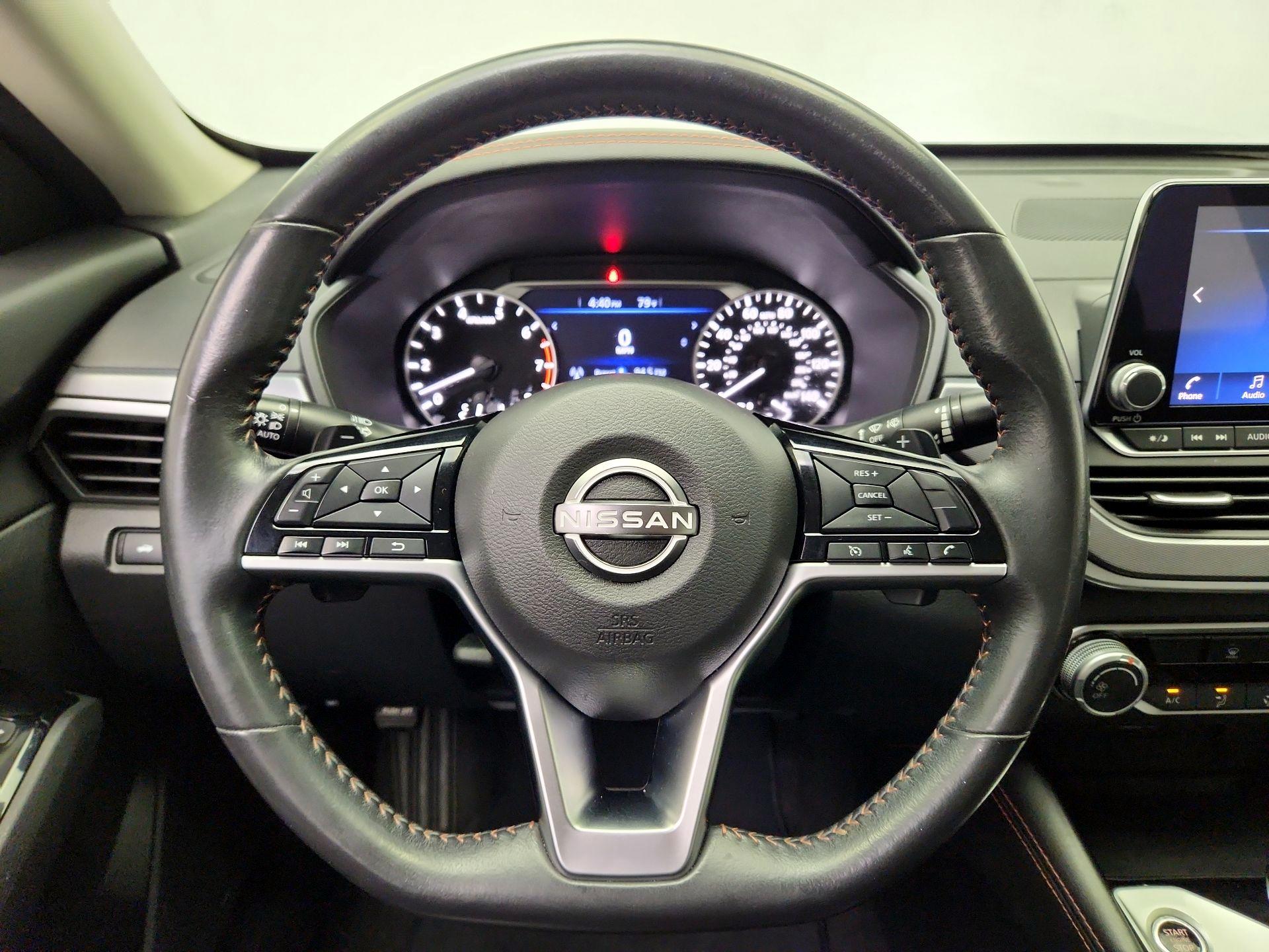Thumbnail: 2023 Nissan Altima - 10