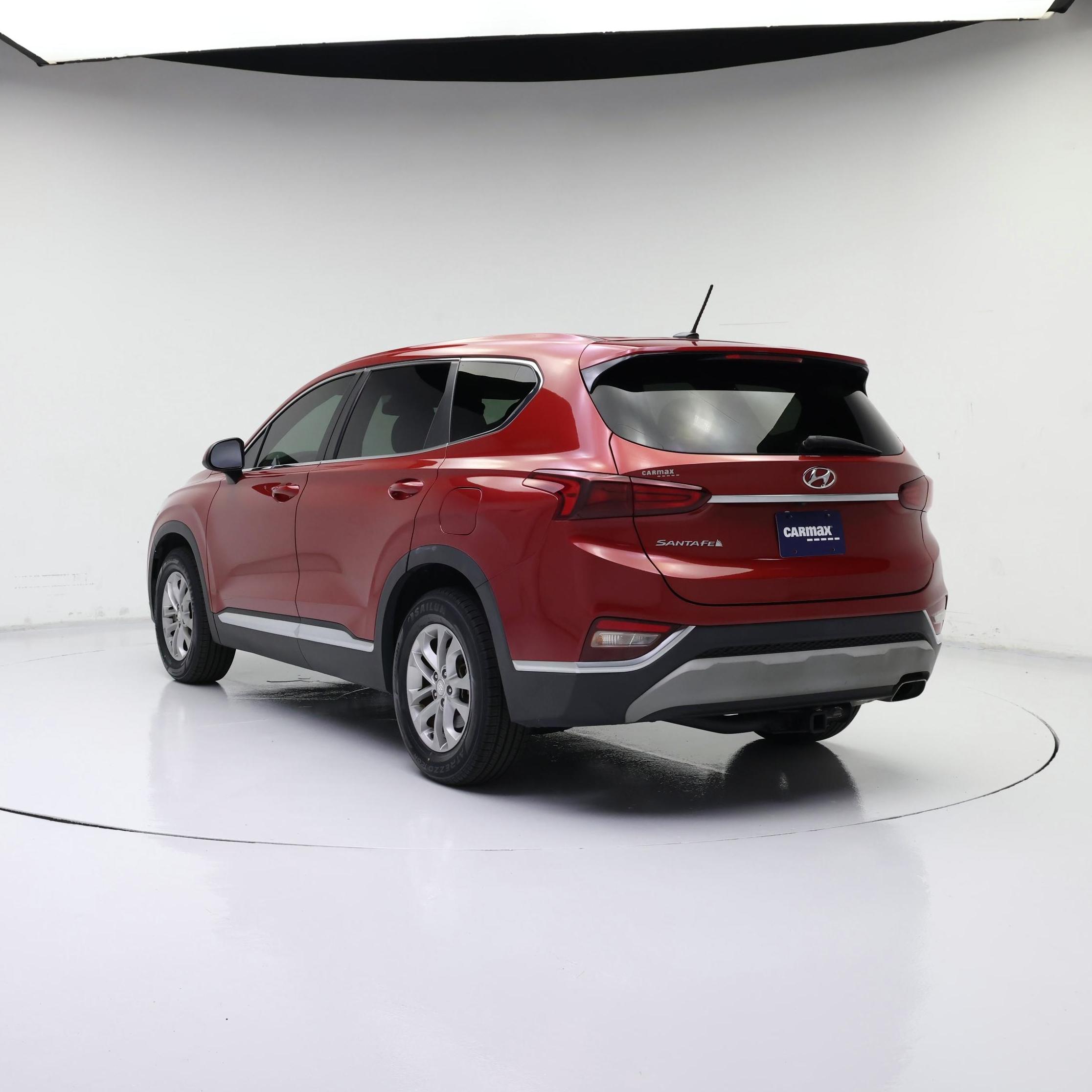 Thumbnail: 2019 Hyundai Santa Fe - 2