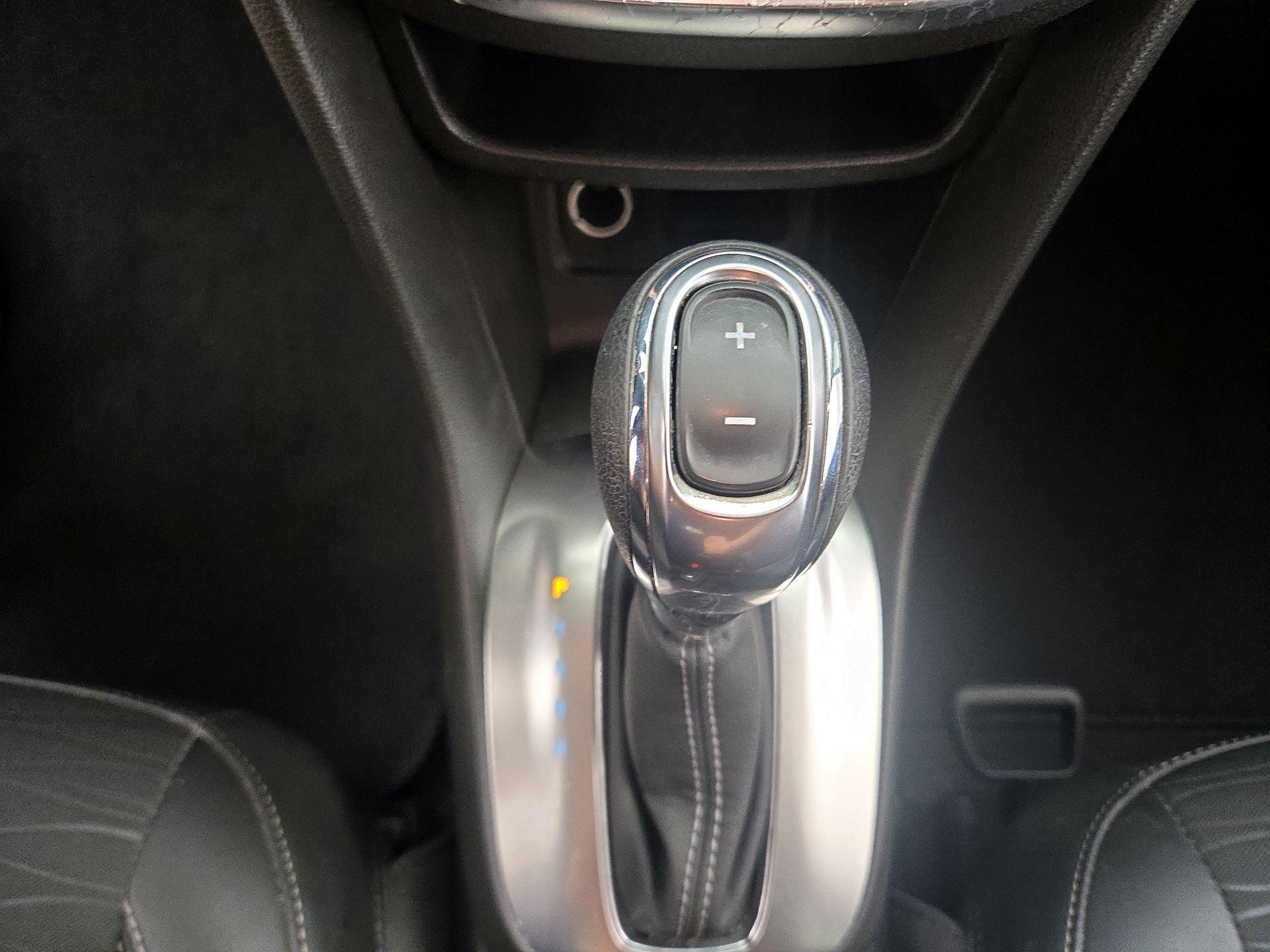 Thumbnail: 2016 Buick Encore - 17