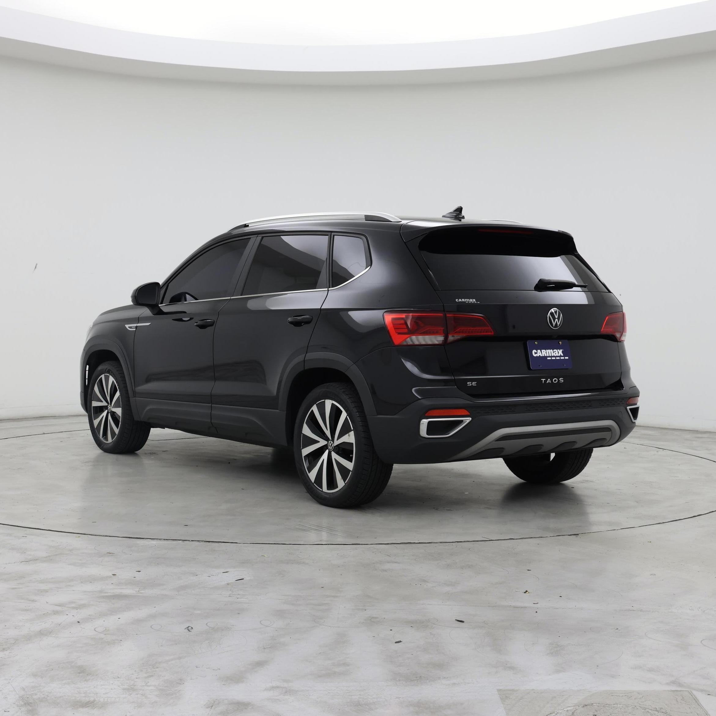 Thumbnail: 2022 Volkswagen Taos - 2