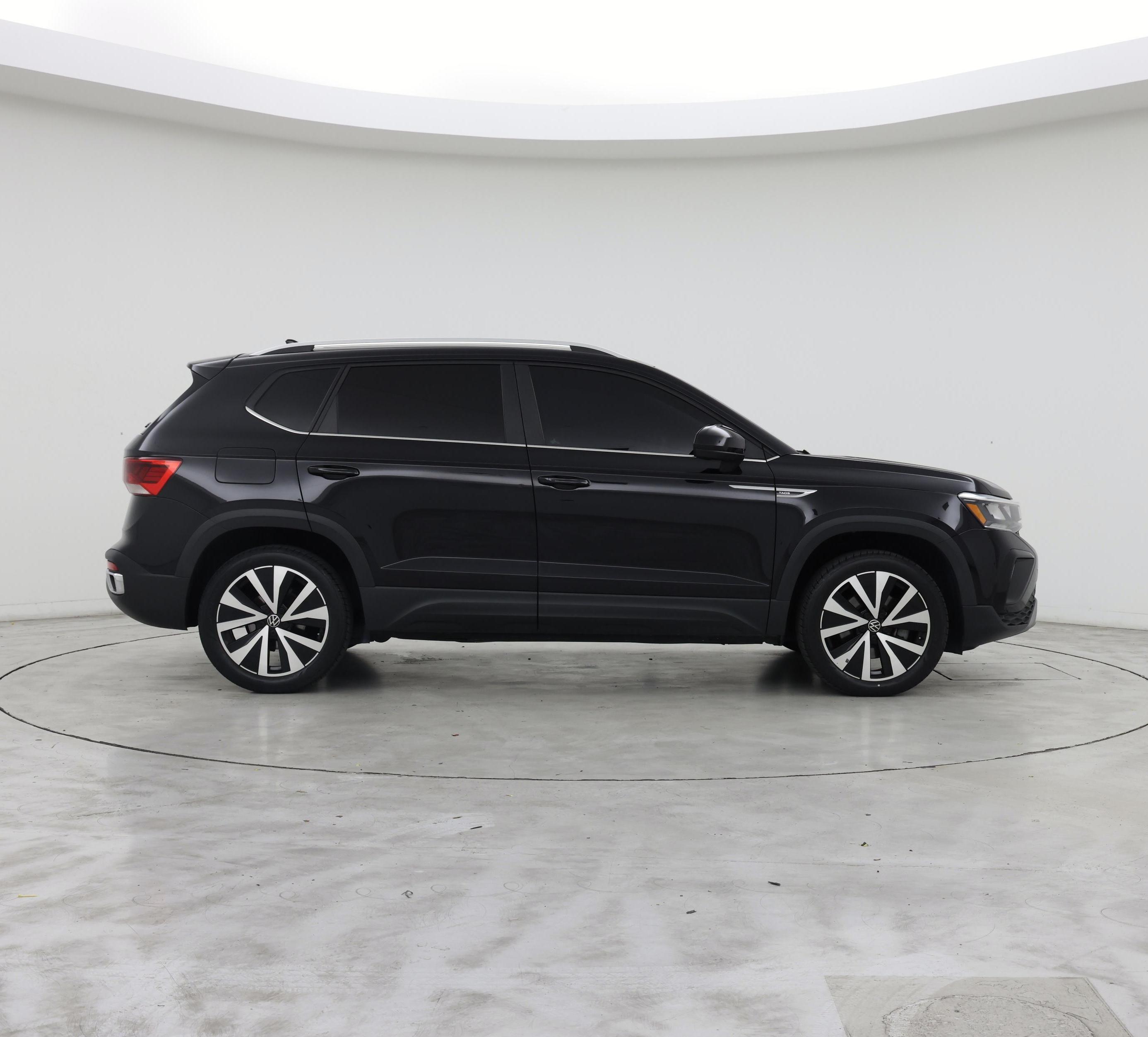 Thumbnail: 2022 Volkswagen Taos - 7