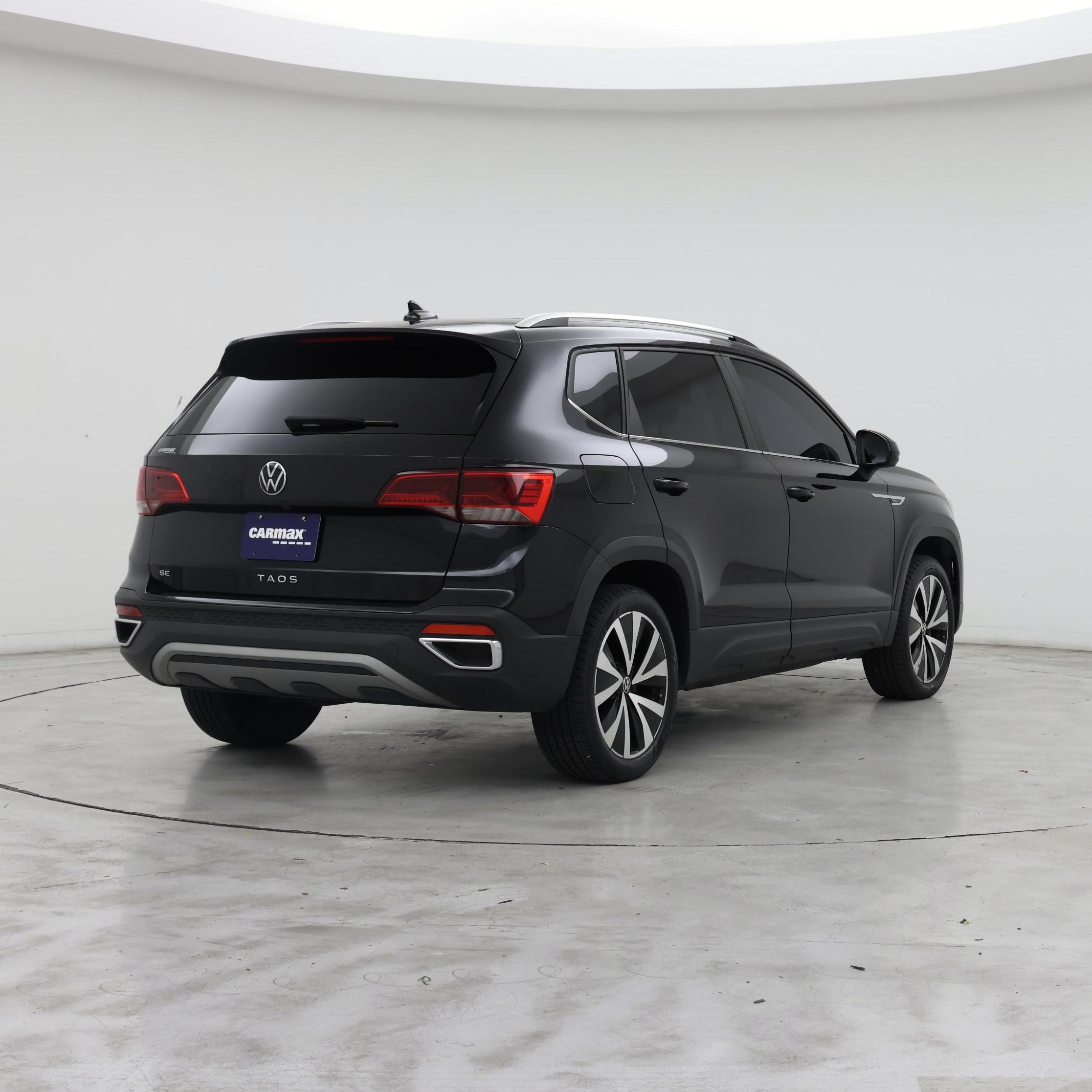 Thumbnail: 2022 Volkswagen Taos - 8