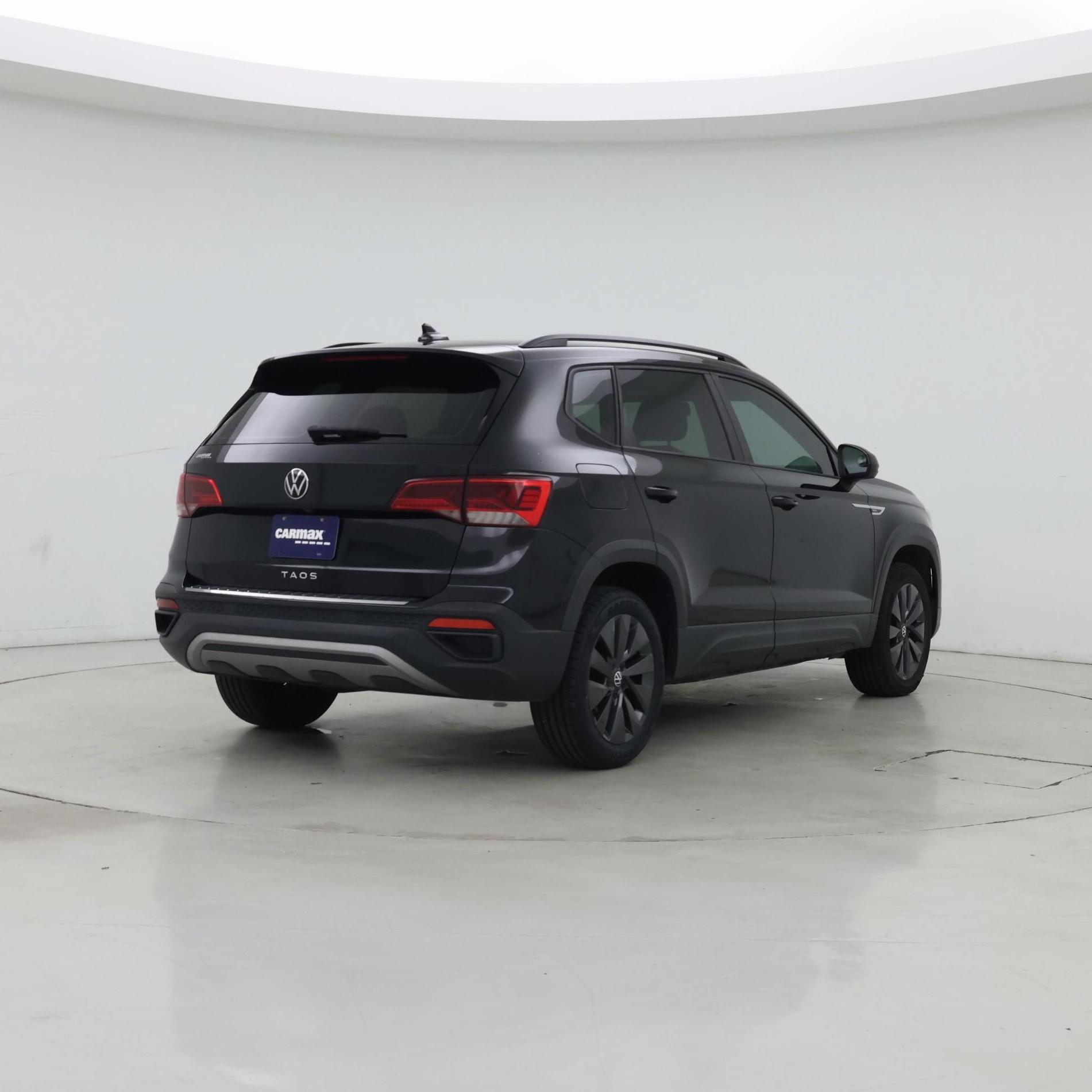 Thumbnail: 2022 Volkswagen Taos - 8