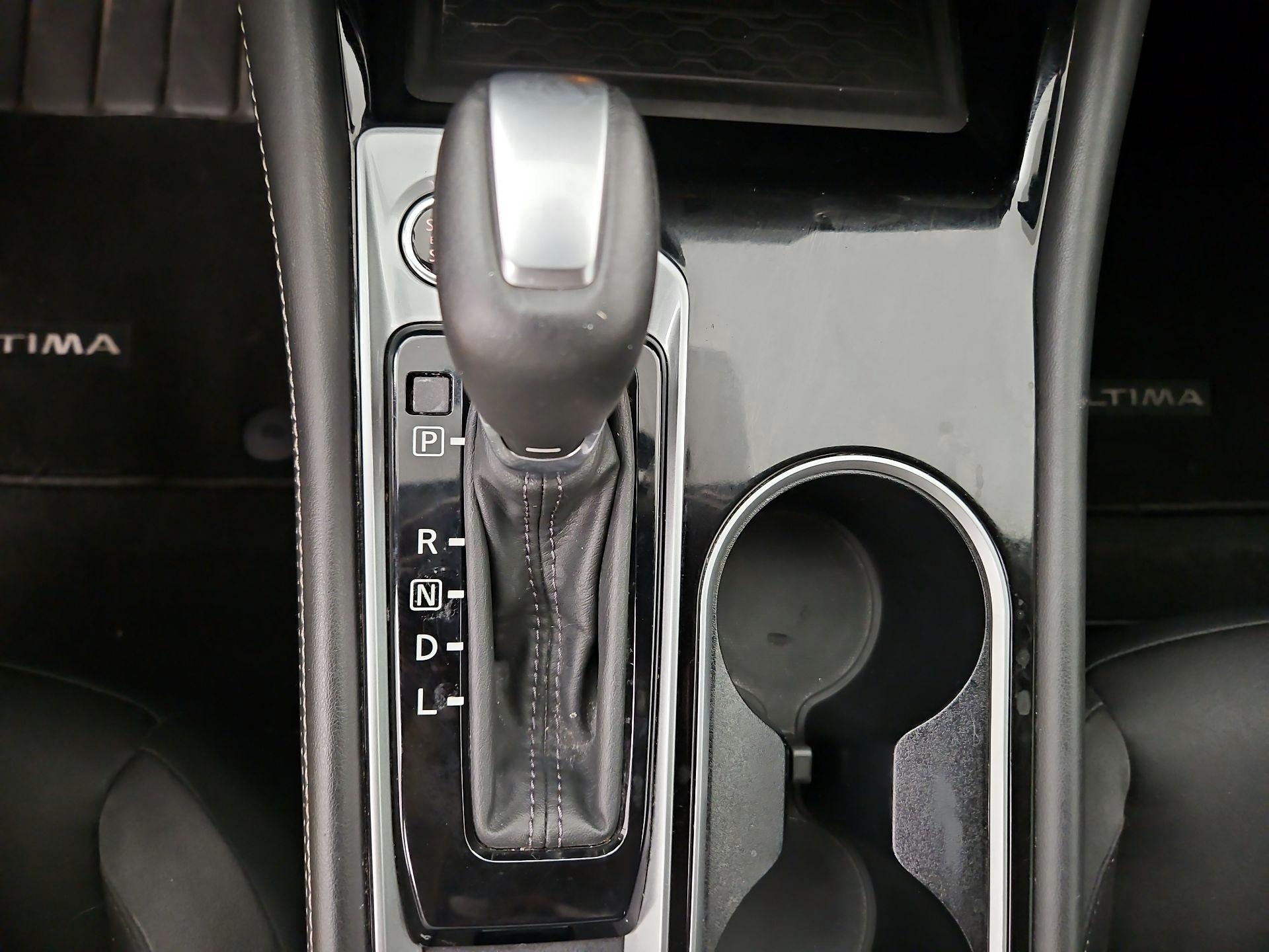 Thumbnail: 2023 Nissan Altima - 18