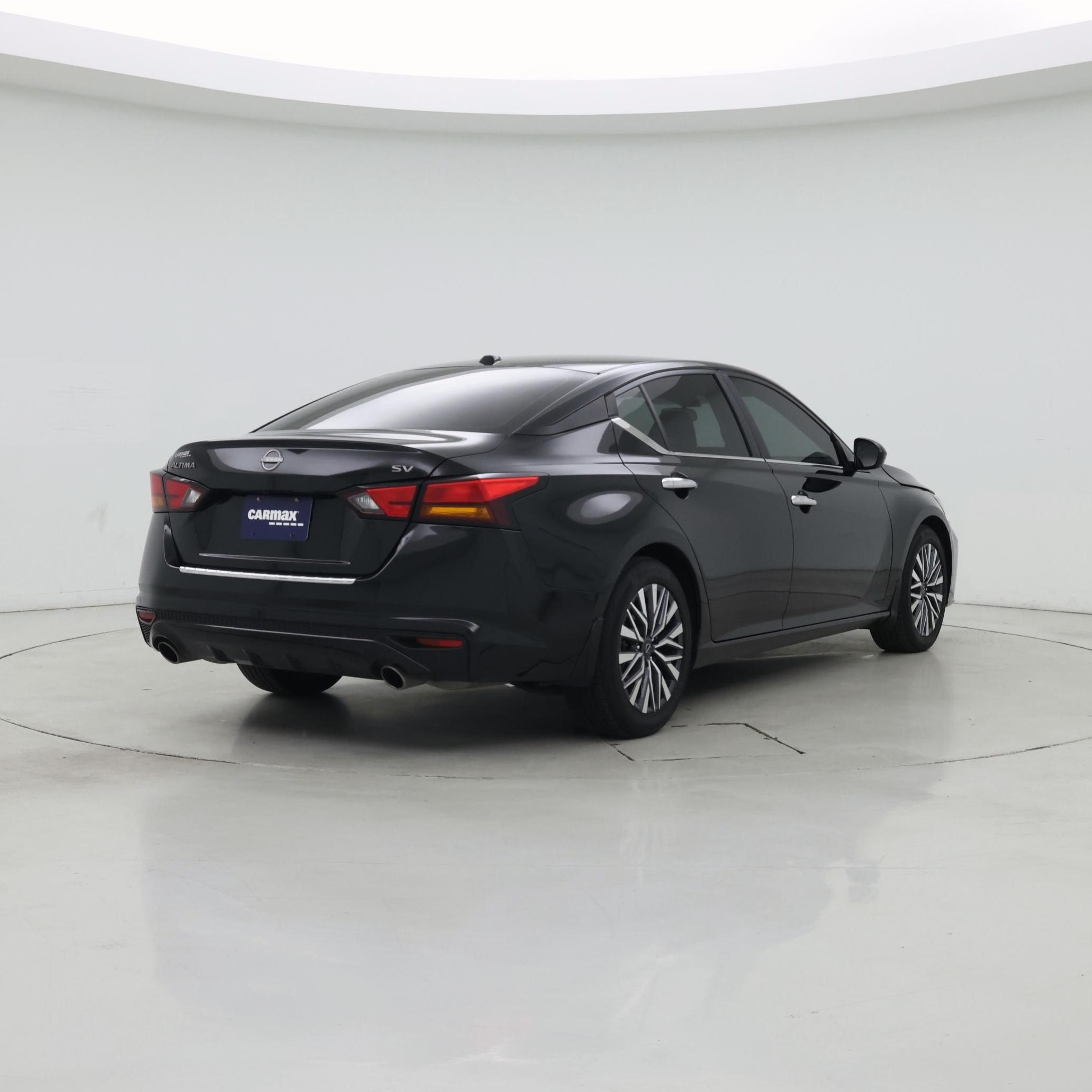 Thumbnail: 2023 Nissan Altima - 8