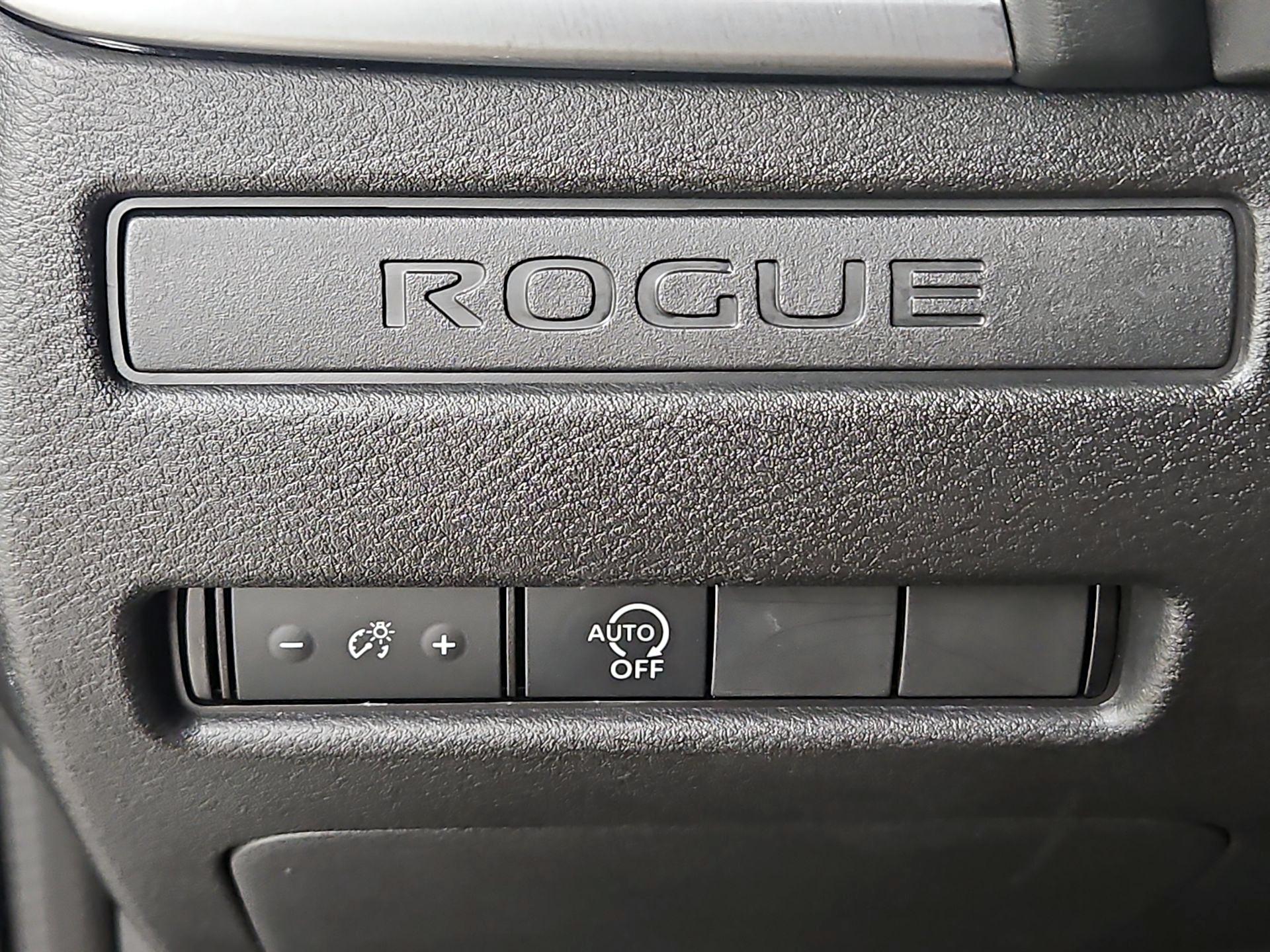 Thumbnail: 2023 Nissan Rogue - 13