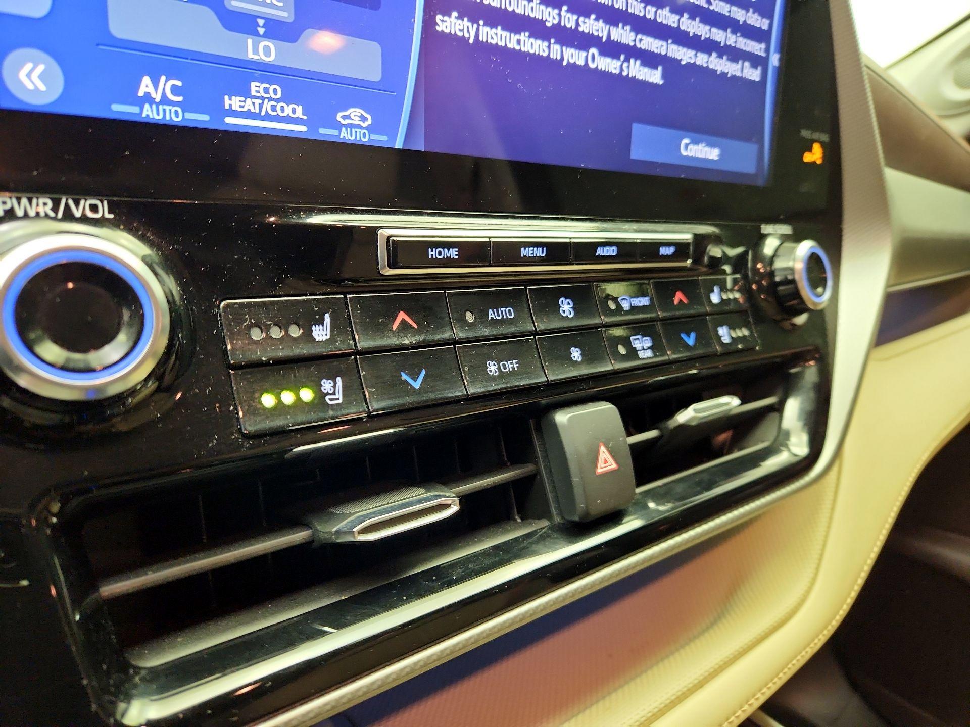 Thumbnail: 2021 Toyota Highlander - 17