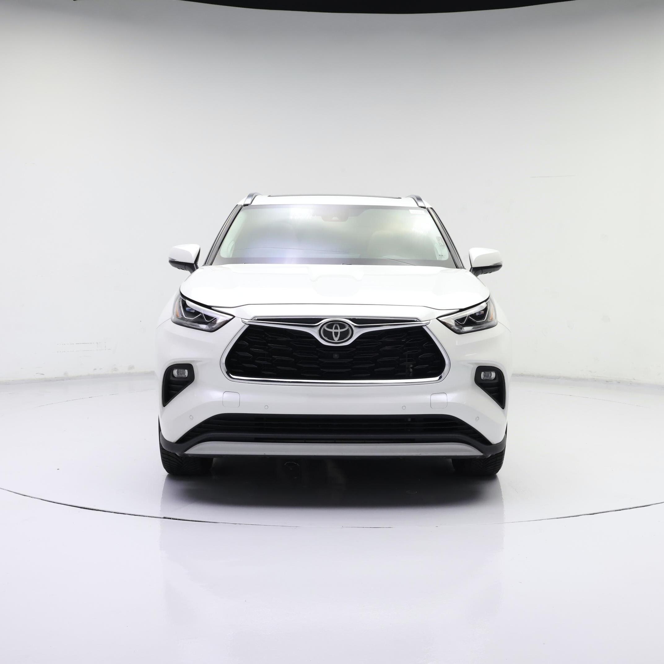 Thumbnail: 2021 Toyota Highlander - 5