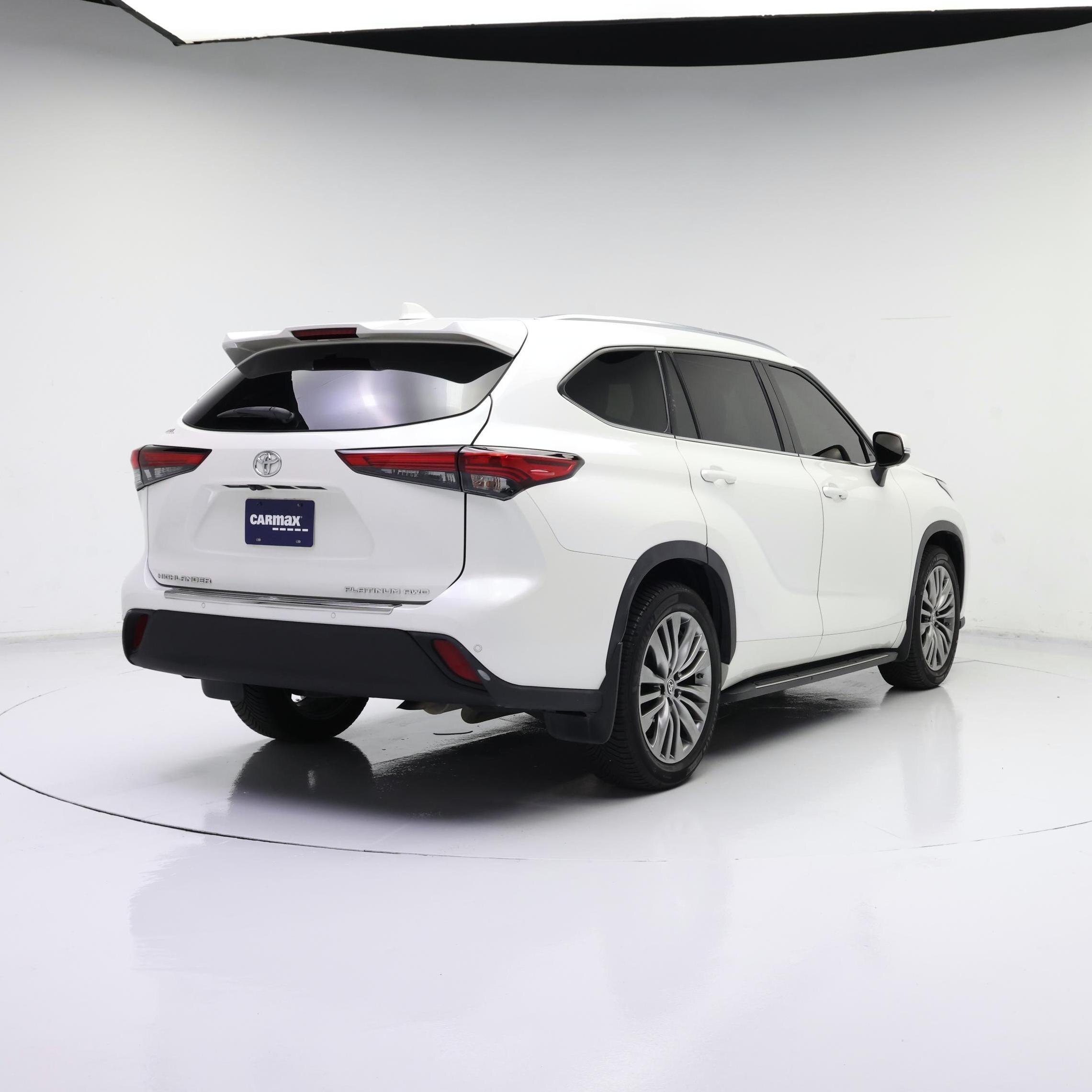 Thumbnail: 2021 Toyota Highlander - 8
