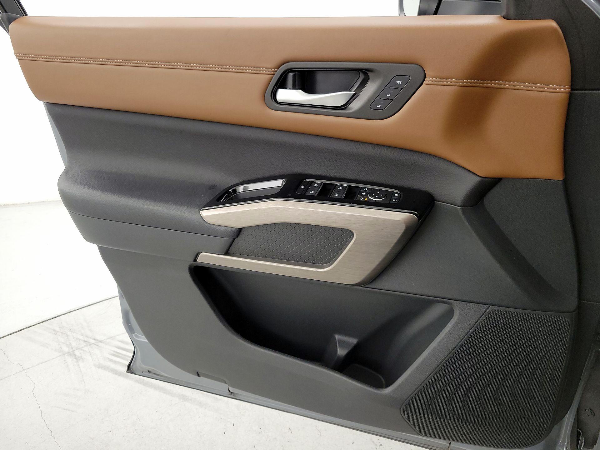 Thumbnail: 2024 Nissan Pathfinder - 12