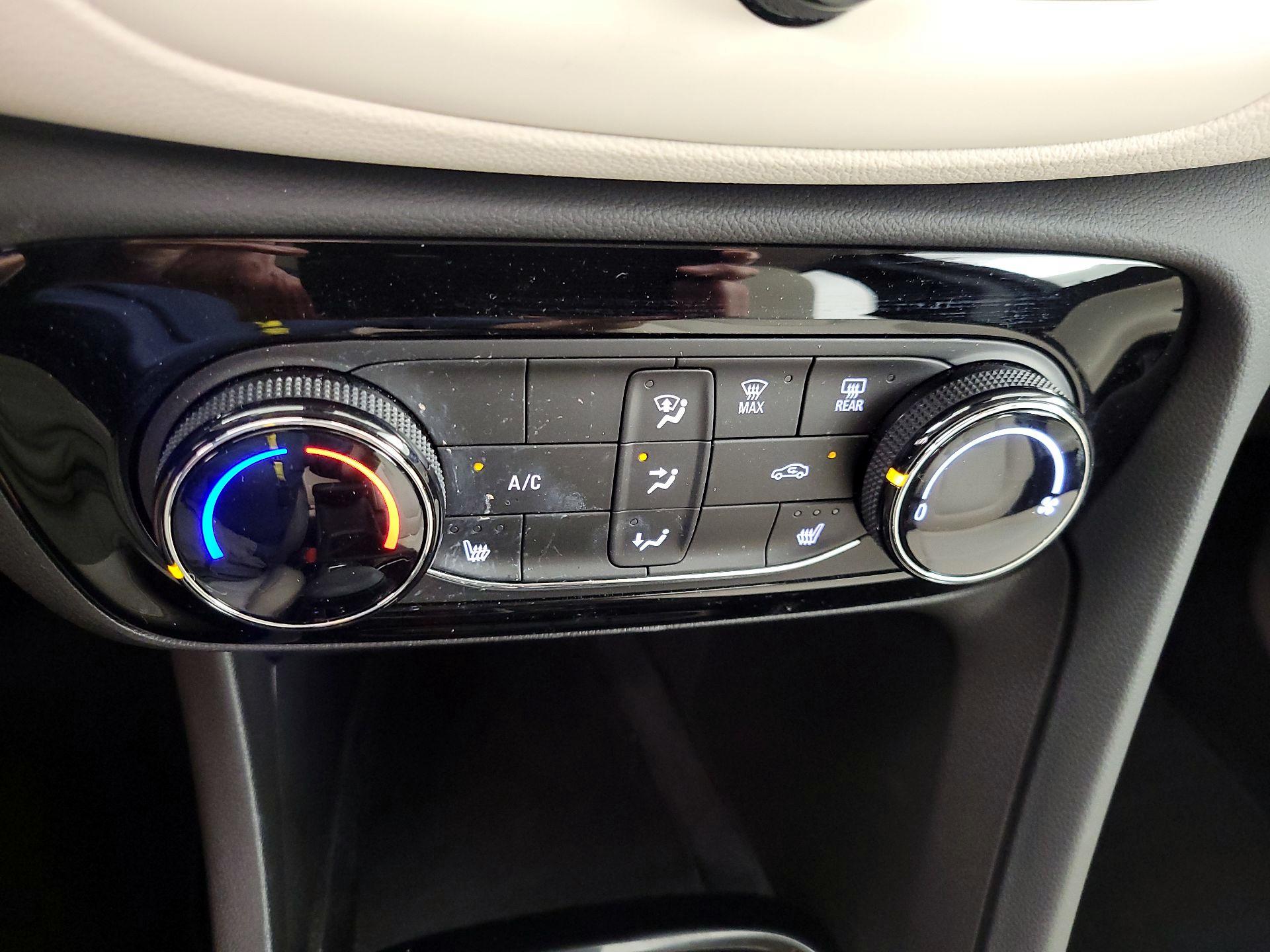 Thumbnail: 2023 Buick Encore GX - 14