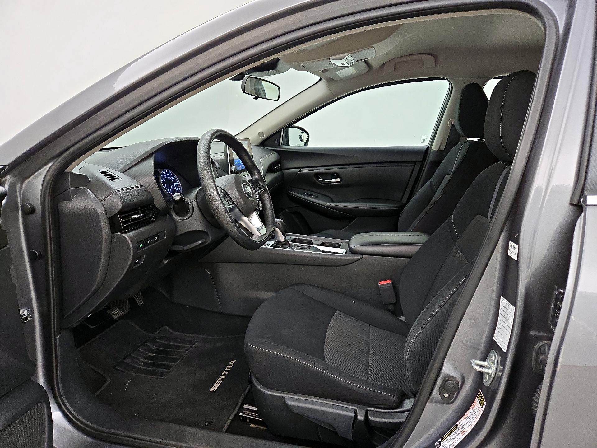Thumbnail: 2023 Nissan Sentra - 11